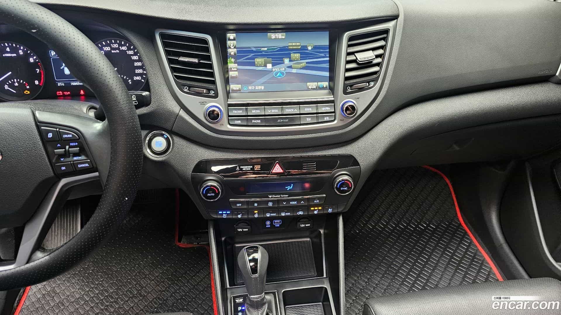 Tucson Hyundai 2016.3-OPTION-018