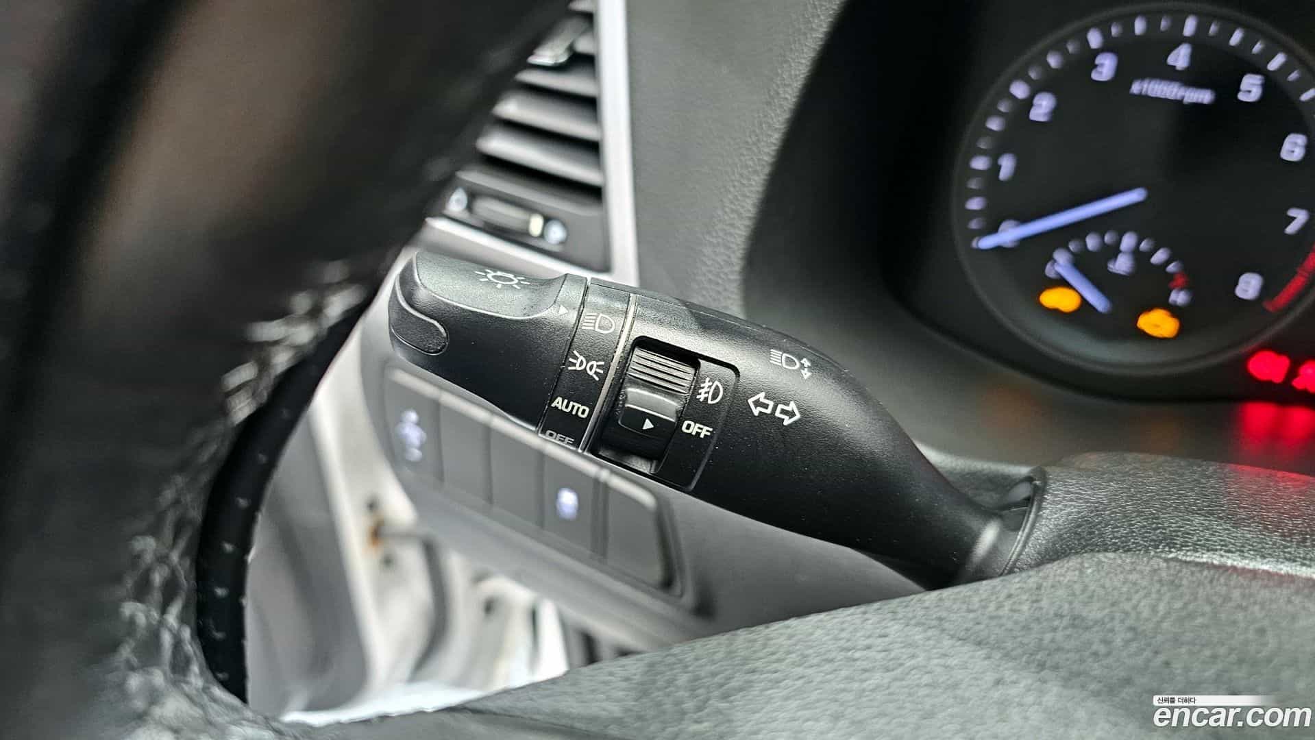 Tucson Hyundai 2016.3-OPTION-022