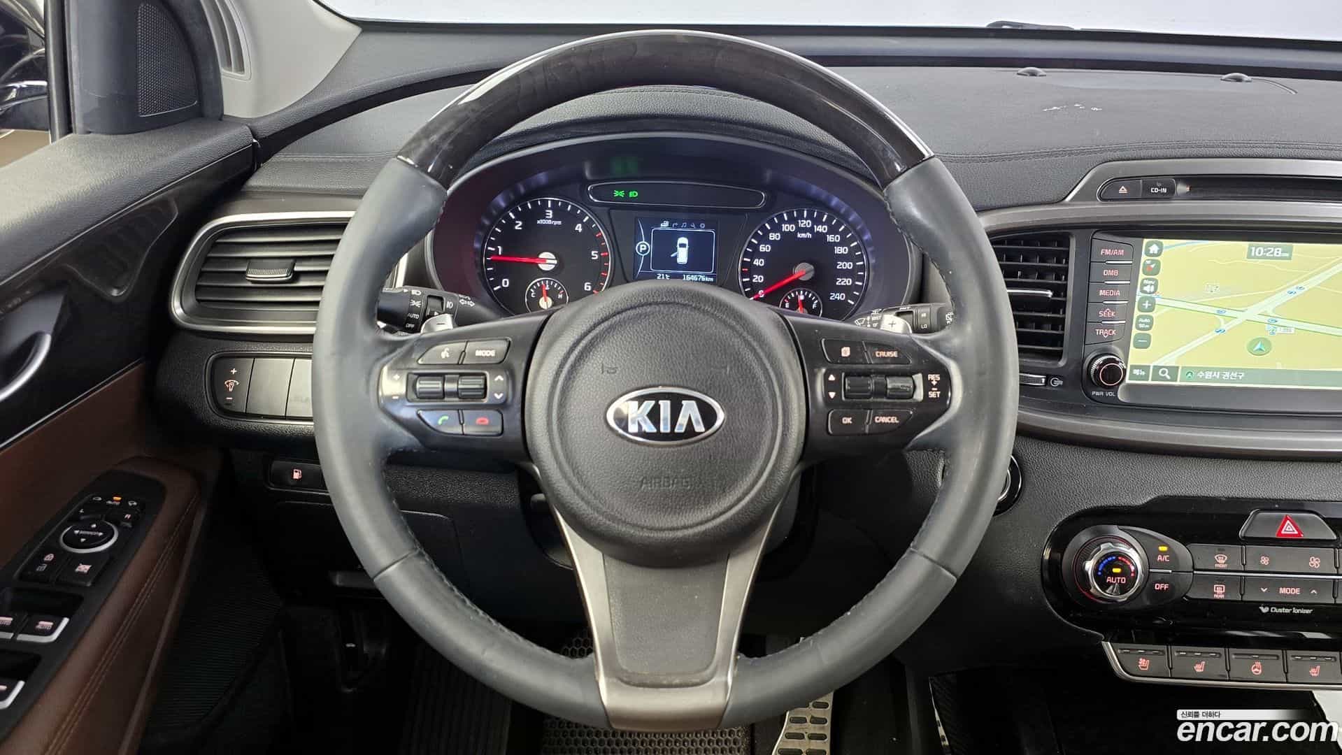 Sorento Kia 2016.9-OPTION-017