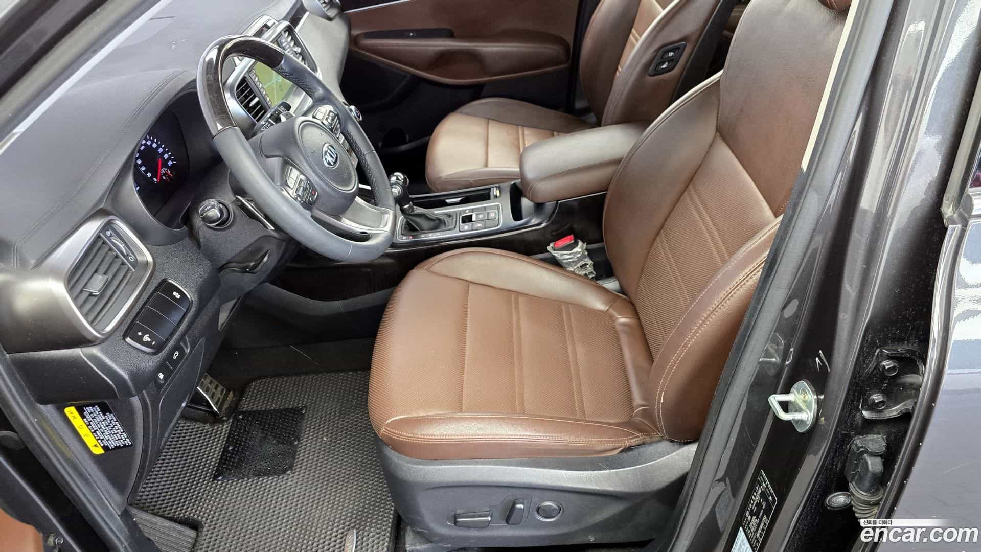 Sorento Kia 2016.9-OPTION-043