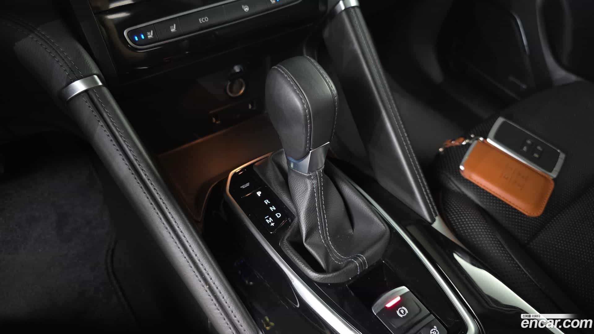 QM6 Renault Korea 2022.1-INNER-009