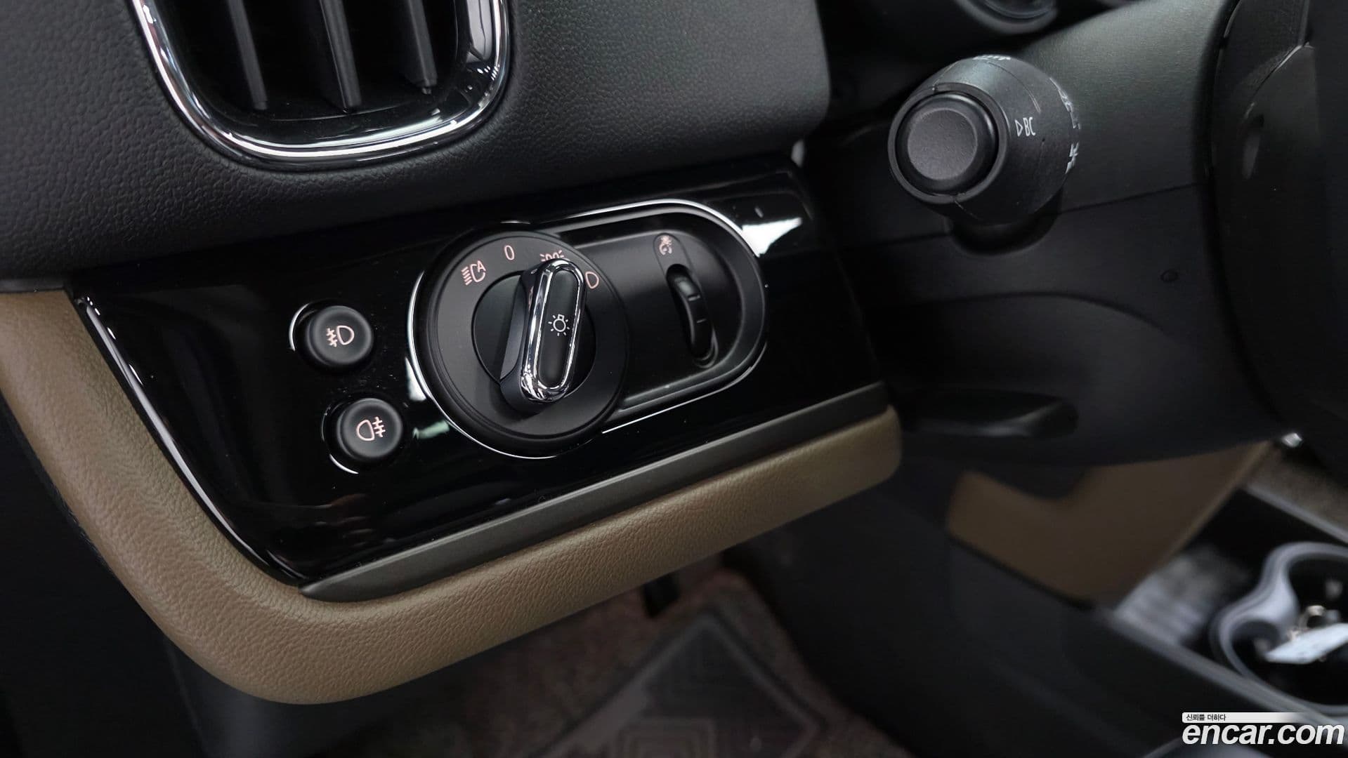 Main__Slider__Photo:Countryman Mini 2019.8-13