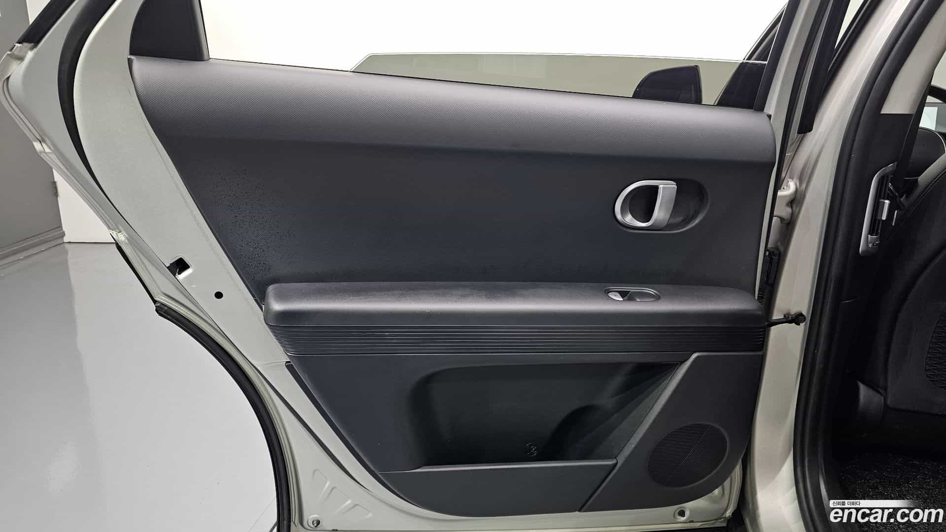 Ioniq5 Hyundai 2021.9-INNER-035