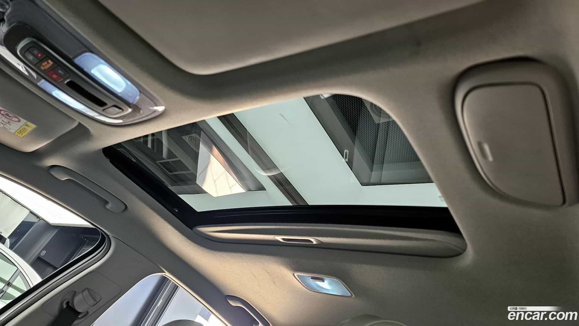 AVANTE Hyundai 2022.1-OPTION-022