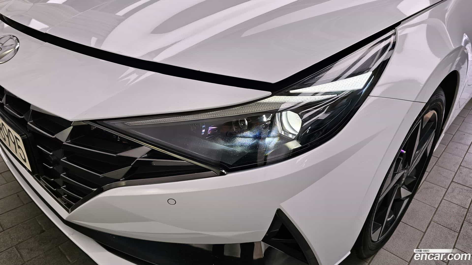AVANTE Hyundai 2022.1-OUTER-032
