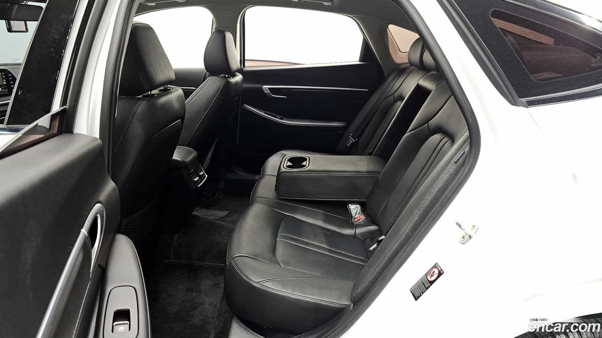 Sonata Hyundai 2019.6-OPTION-015