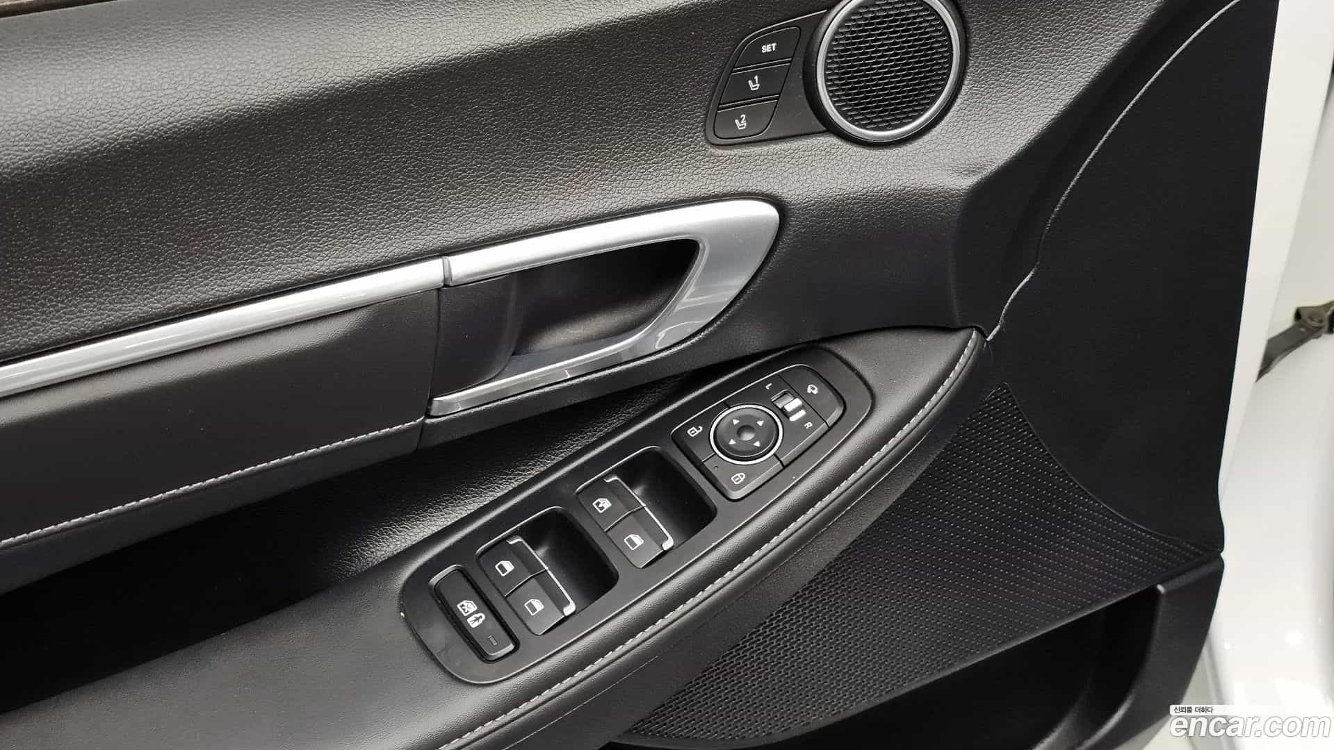 Sonata Hyundai 2019.6-OPTION-022