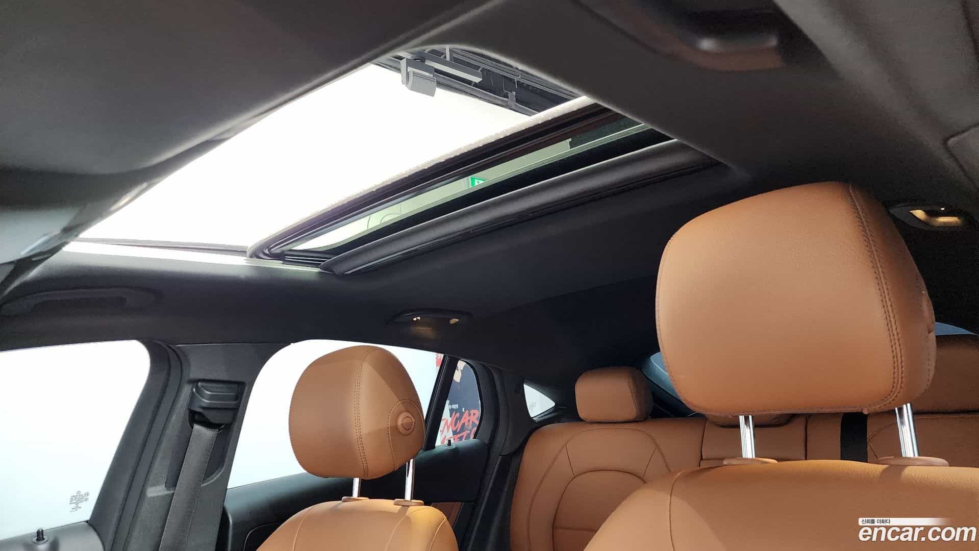 GLC-Class Mercedes-Benz 2021.2-OPTION-020