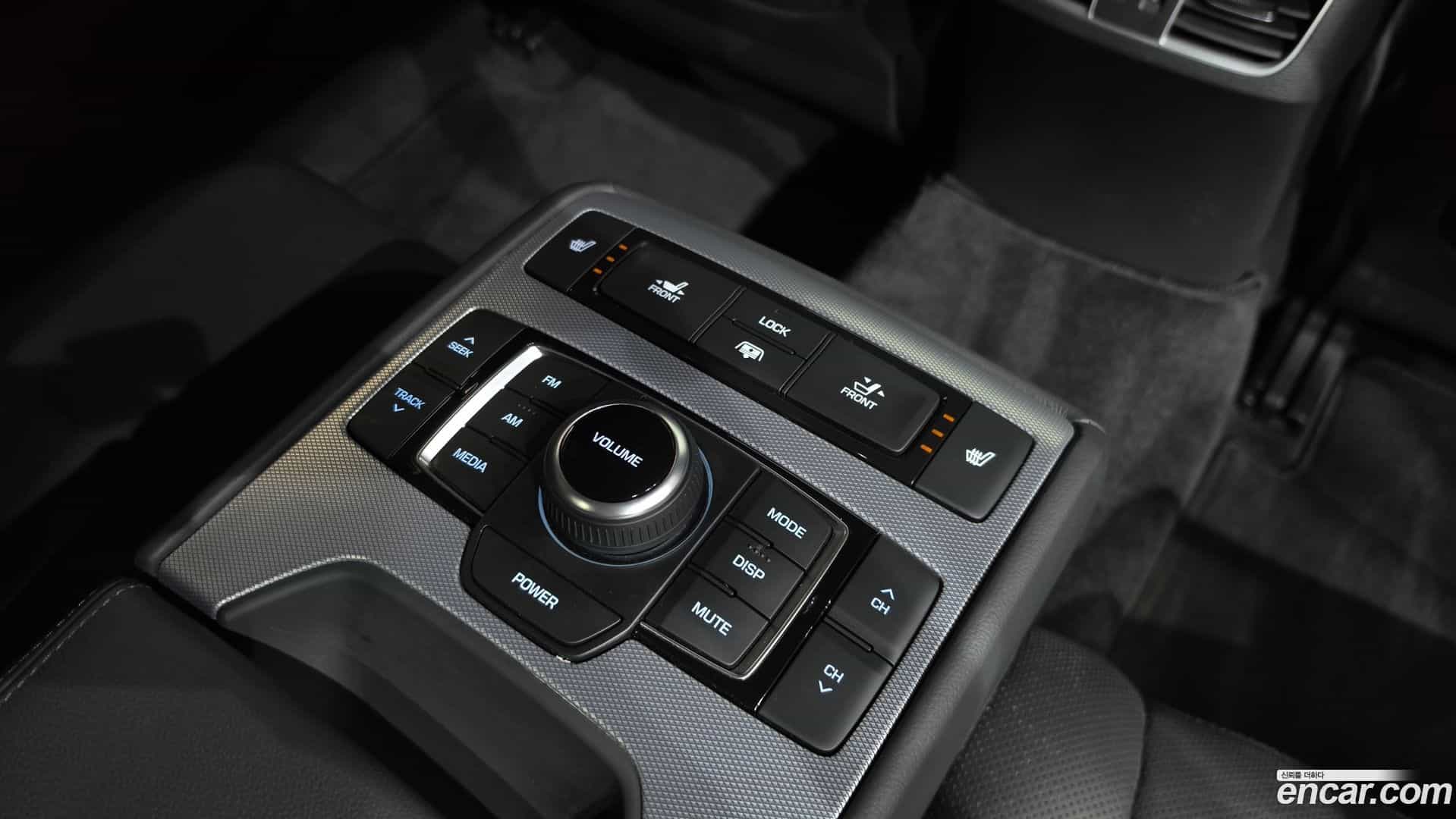 G80 Genesis 2018.0-OPTION-044