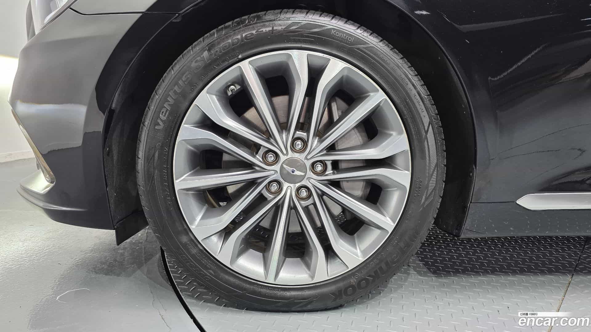 Genesis Hyundai 2015.11-OUTER-005