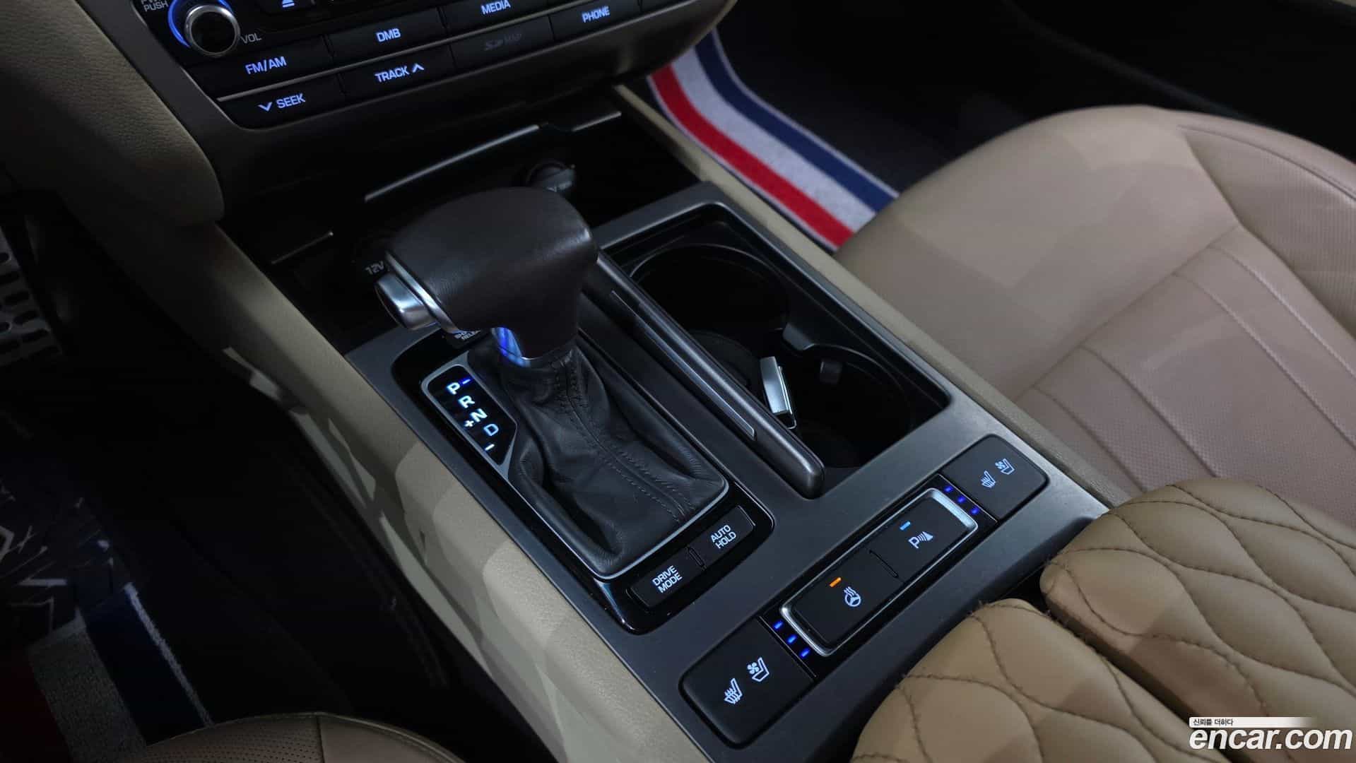 Genesis Hyundai 2015.11-INNER-009