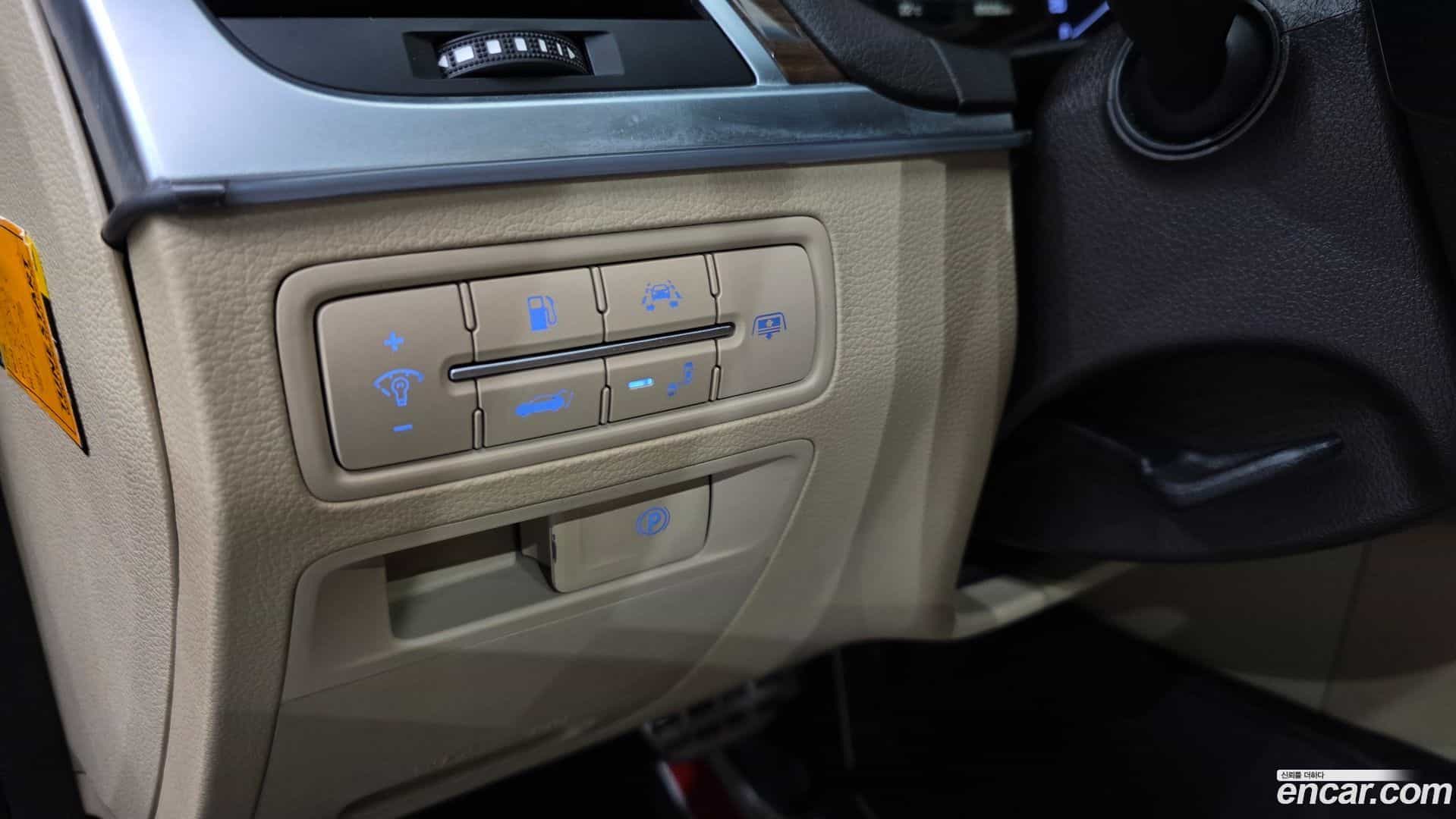 Genesis Hyundai 2015.11-OPTION-024