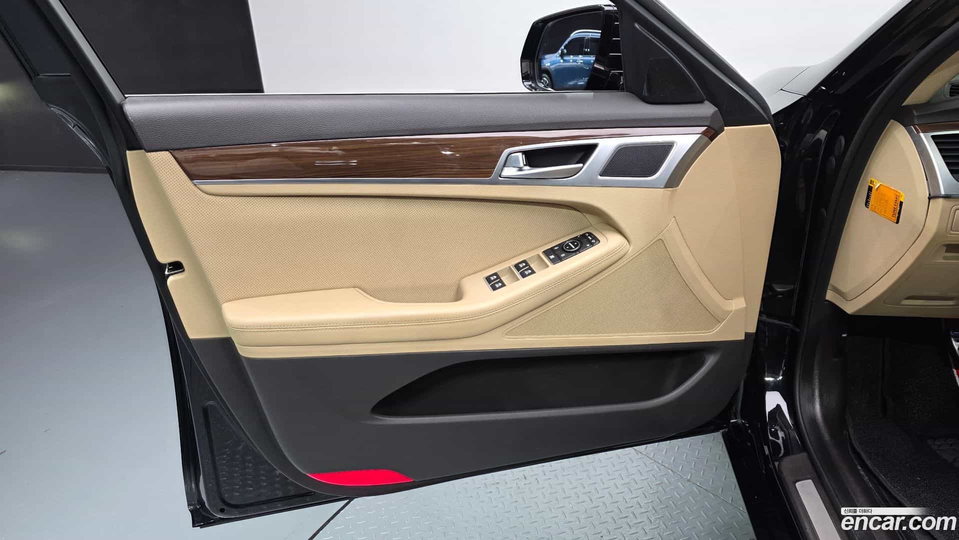 Genesis Hyundai 2015.11-INNER-034