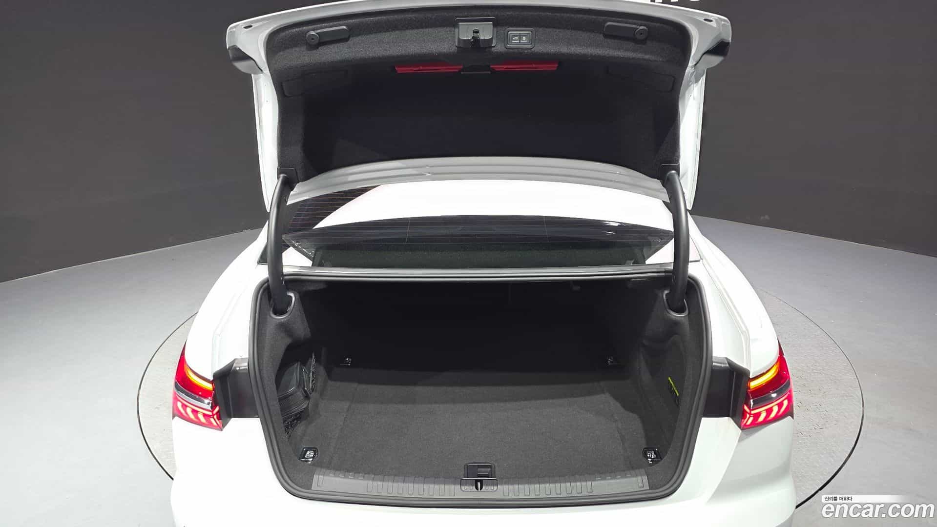 A6 Audi 2019.9-OPTION-020