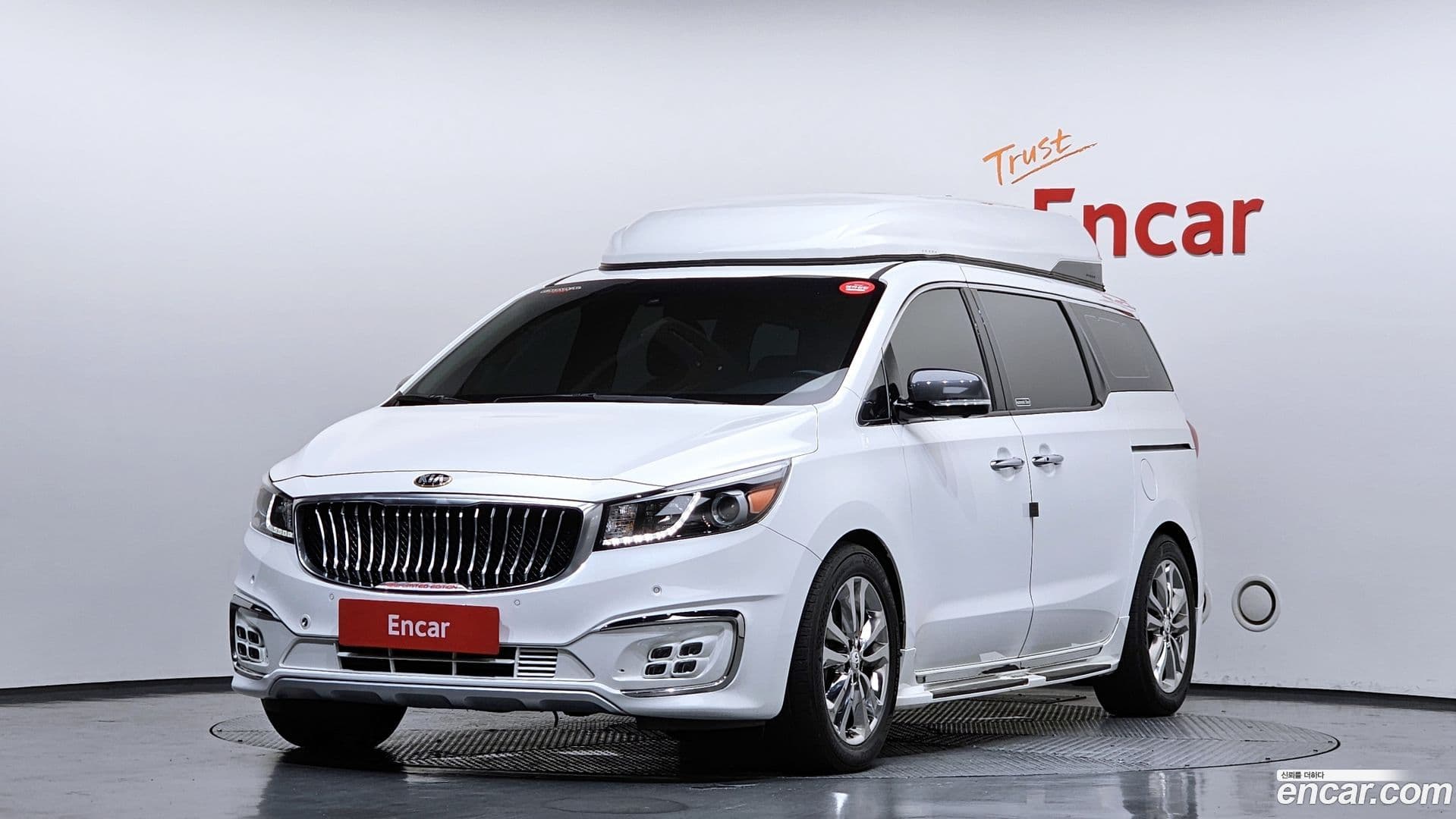 Main__Slider__Photo:Canival Kia 2016.6-0