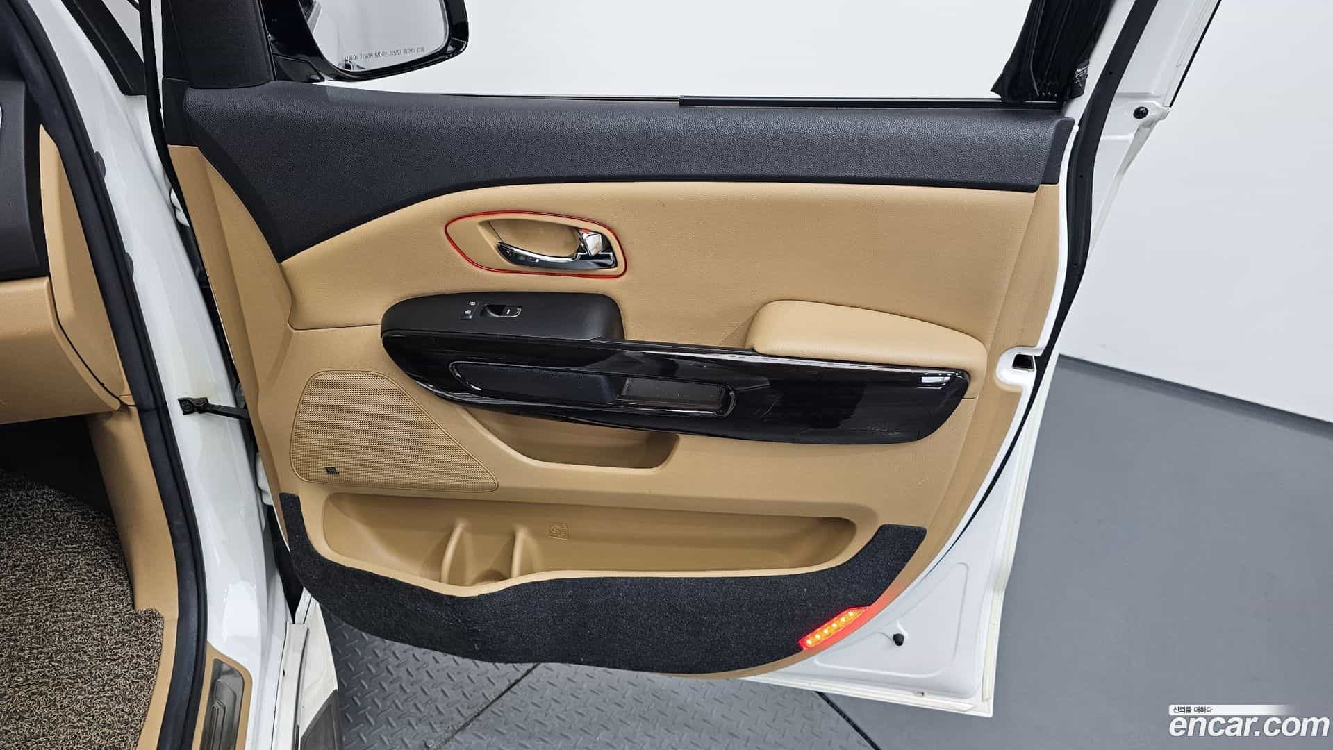 Canival Kia 2016.6-INNER-035