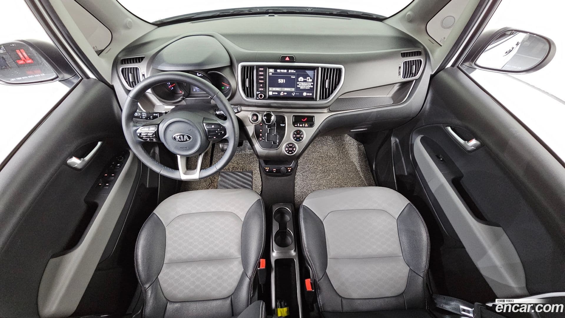 Main__Slider__Photo:RAY Kia 2020.2-6