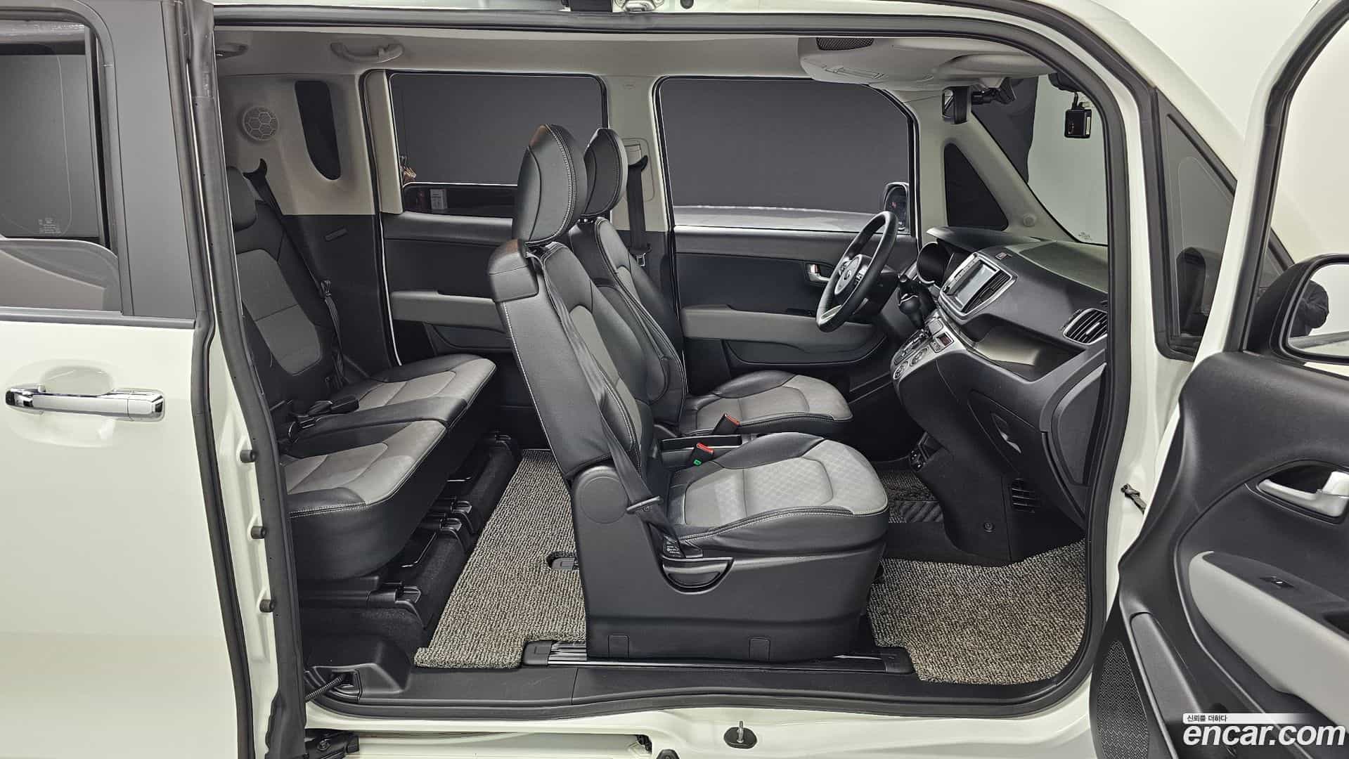 RAY Kia 2020.2-INNER-036