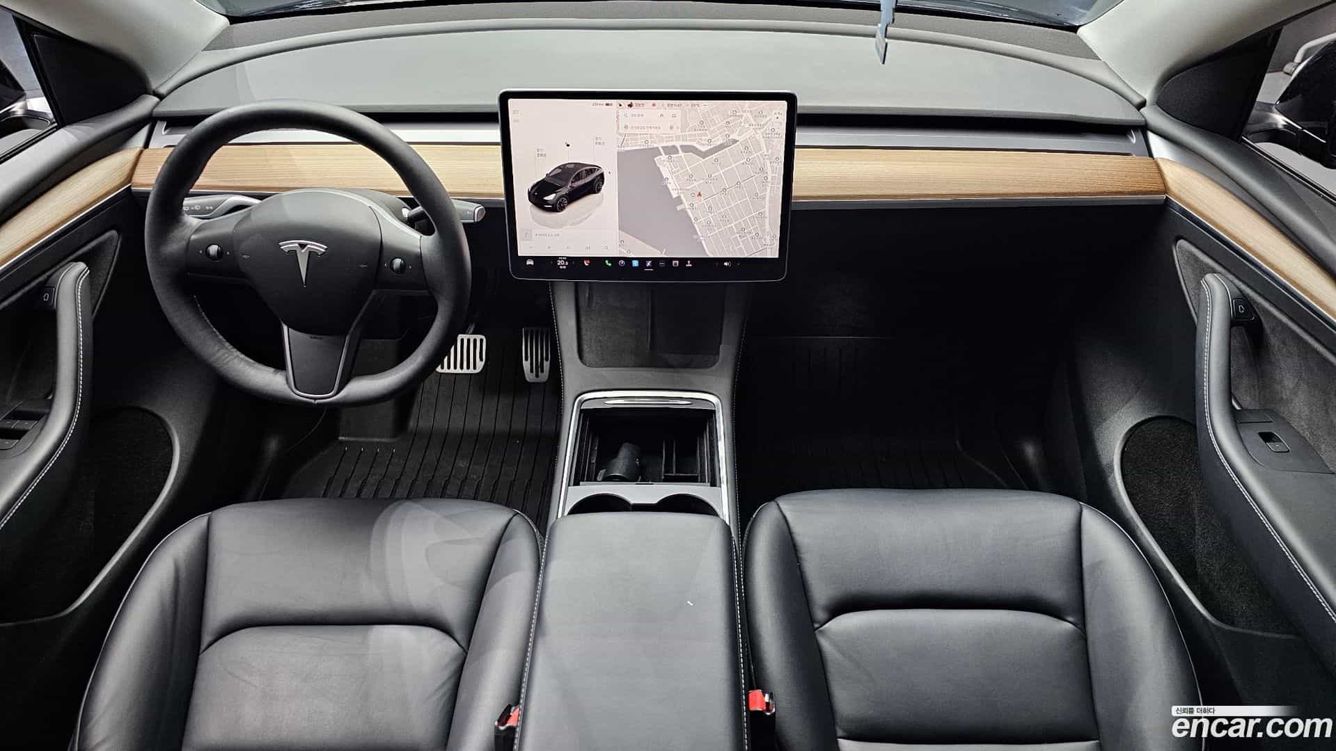 Model Y Tesla 2022.10-INNER-007