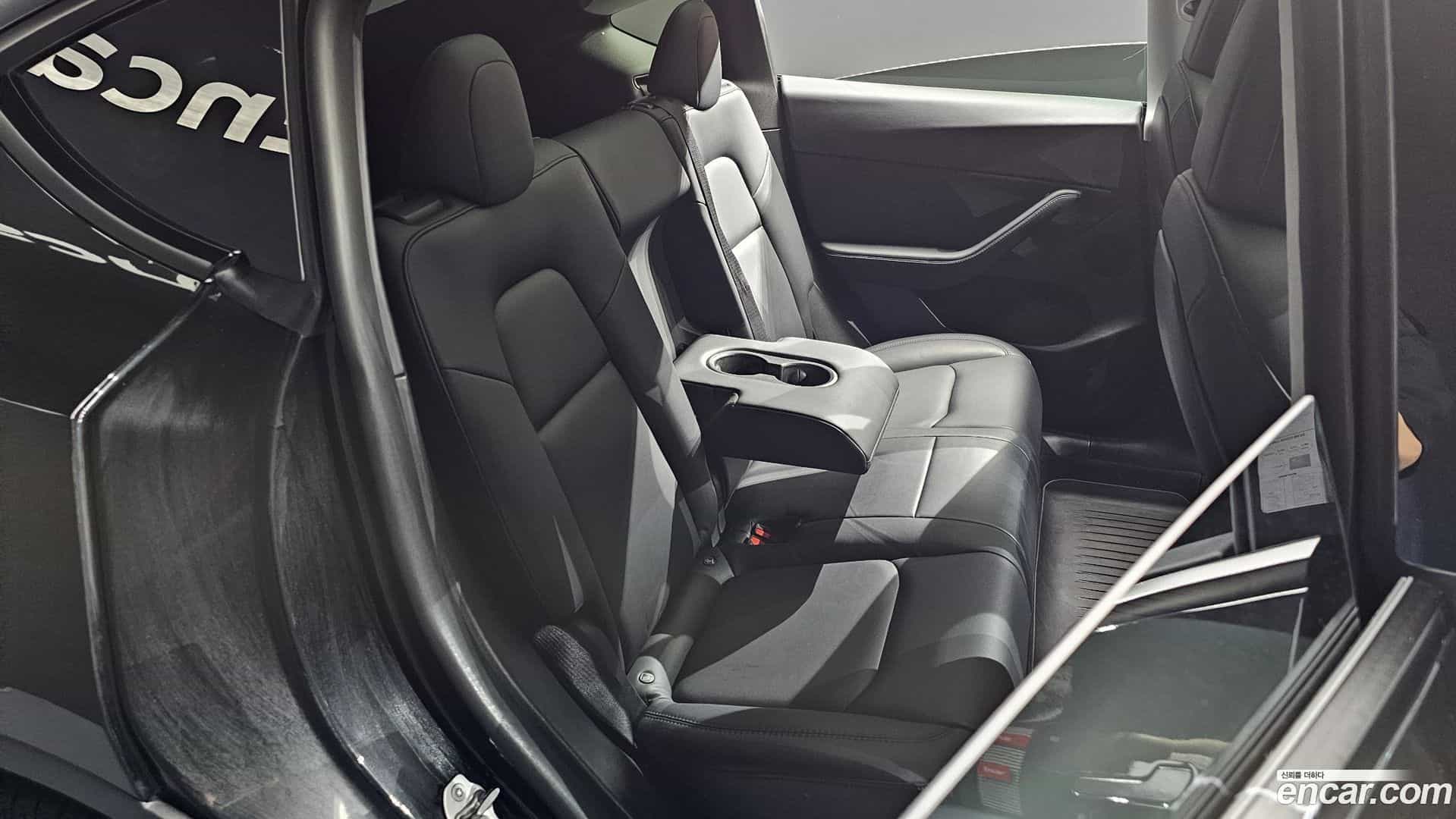 Model Y Tesla 2022.10-OPTION-015