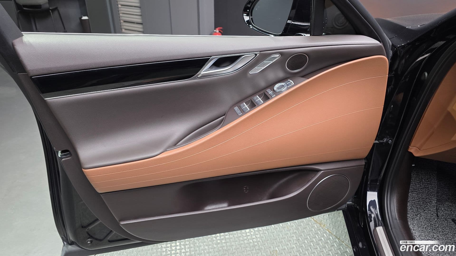 Main__Slider__Photo:G80 Genesis 2020.6-23