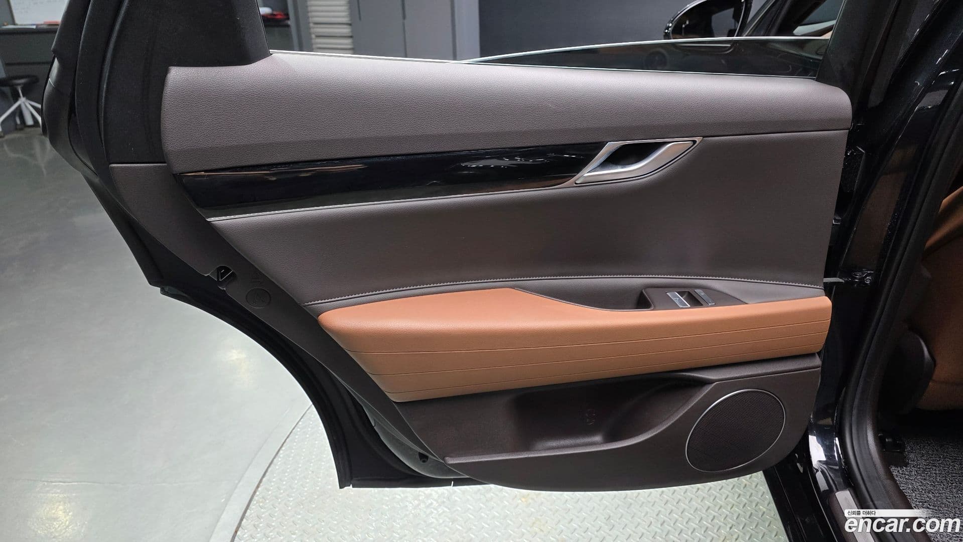 Main__Slider__Photo:G80 Genesis 2020.6-24