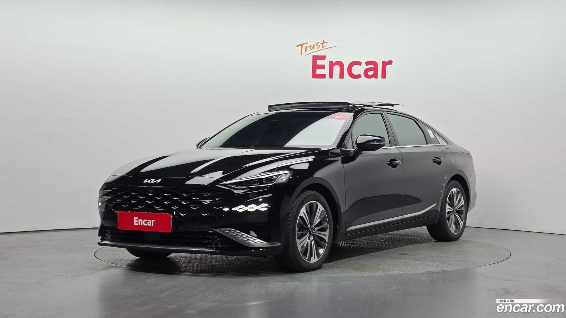 K8 Kia 2023.9-OUTER-001
