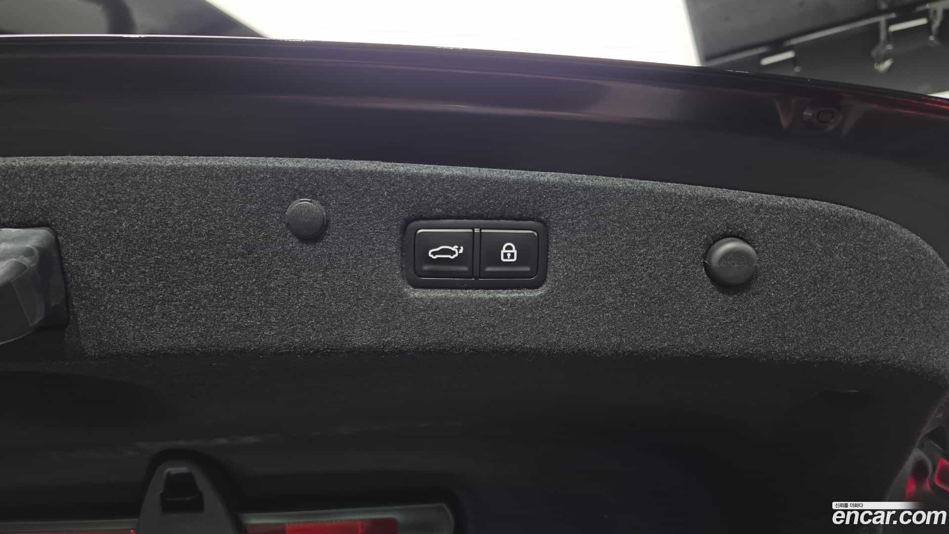 K8 Kia 2023.9-OPTION-021