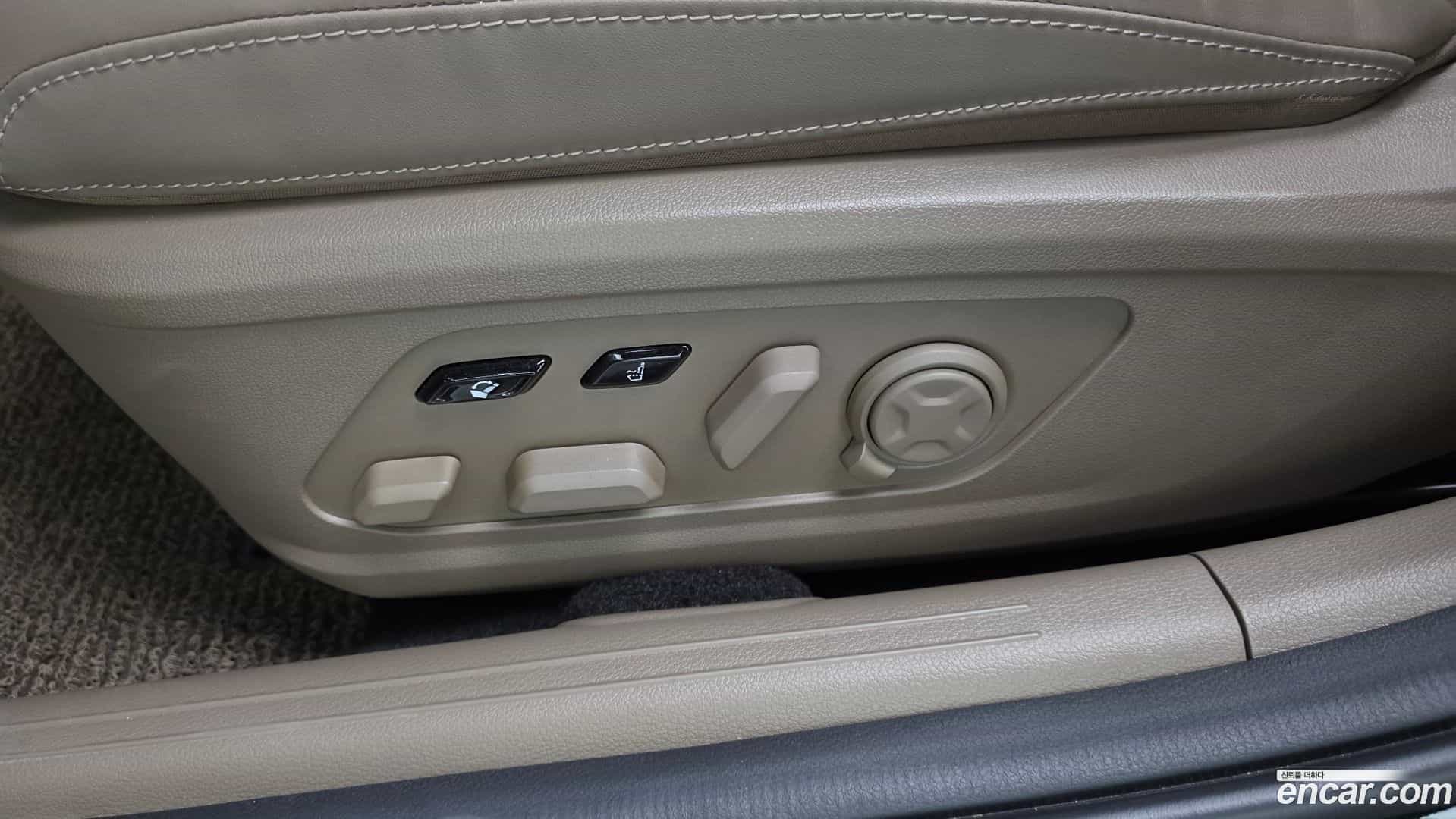K8 Kia 2023.9-OPTION-047