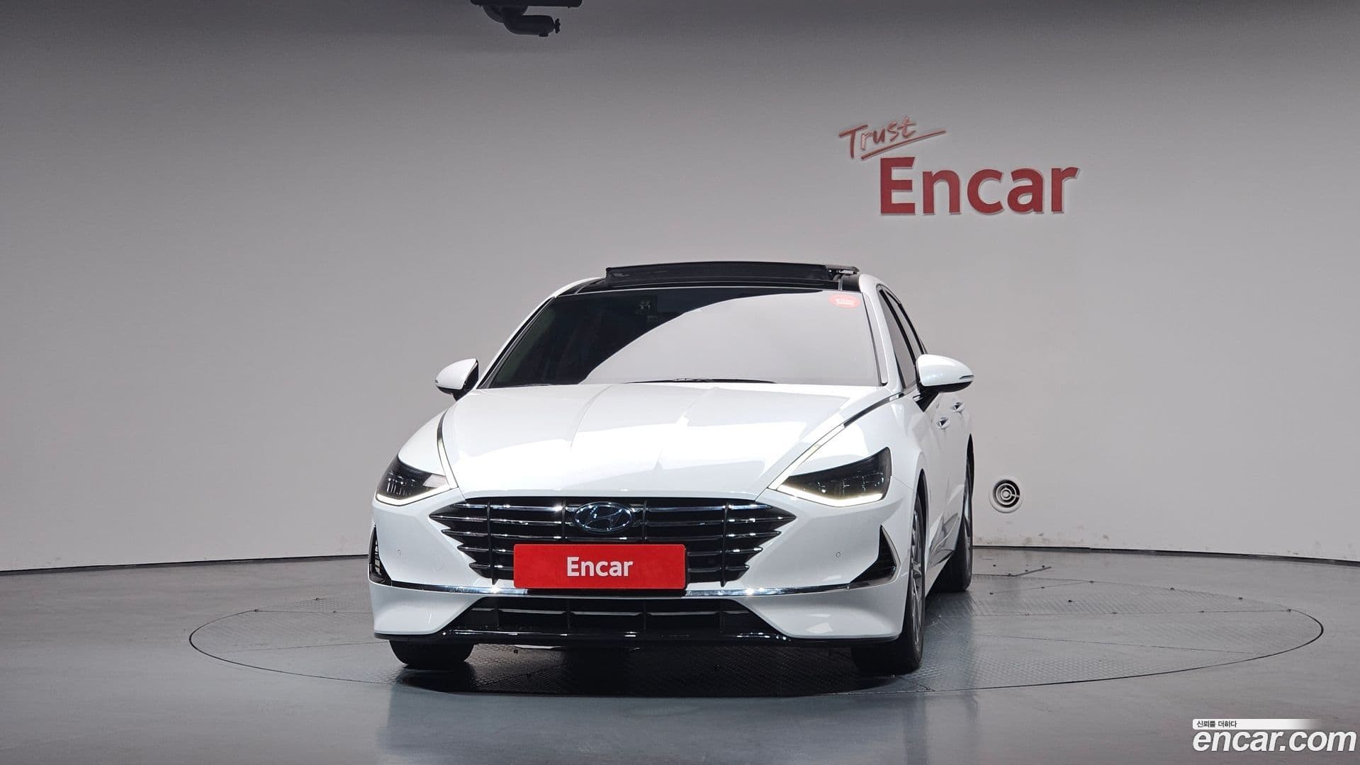 Main__Slider__Photo:Sonata Hyundai 2019.6-2