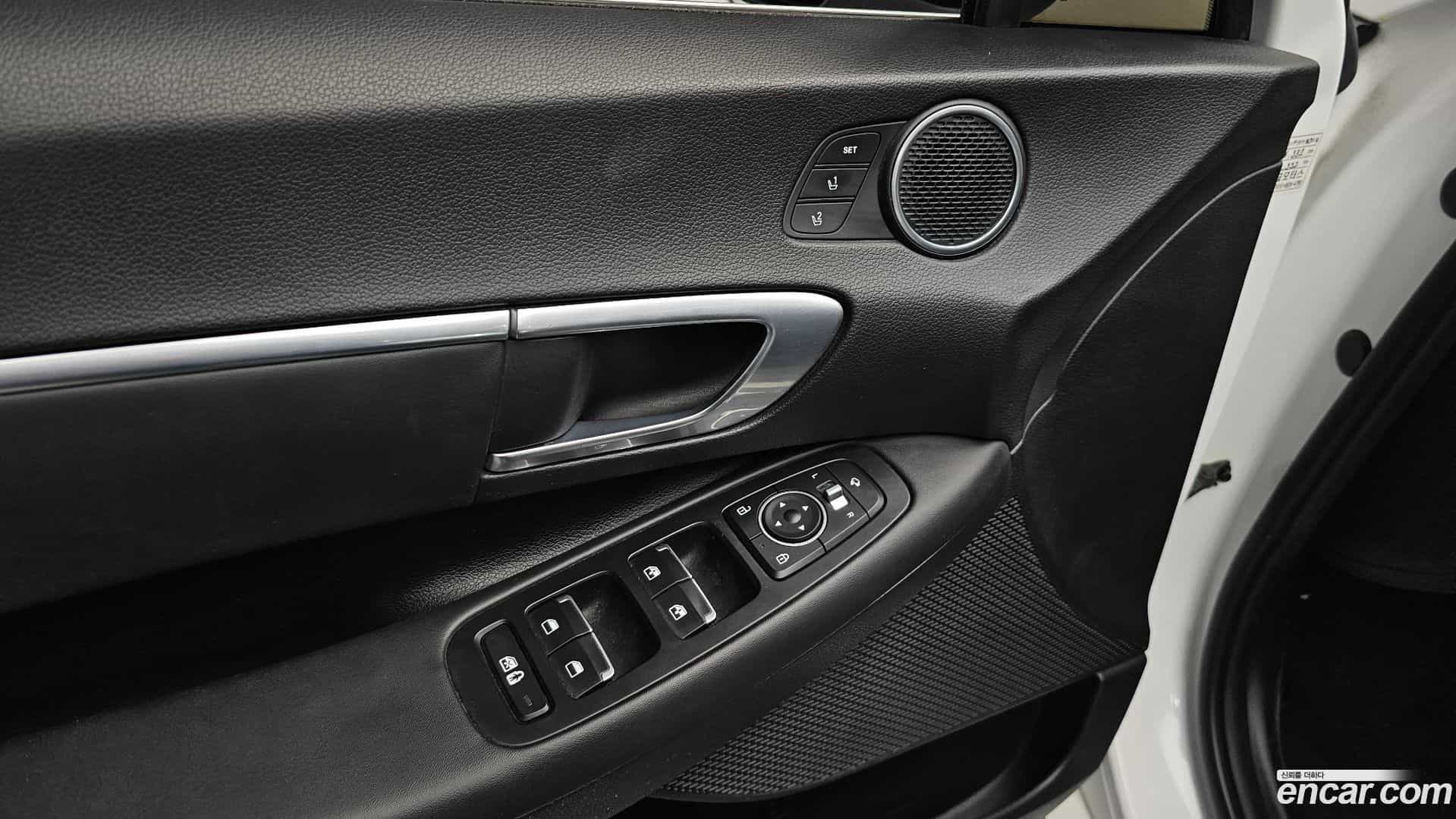 Sonata Hyundai 2019.6-OPTION-021