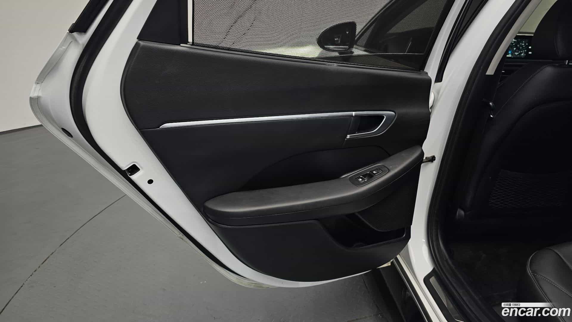 Sonata Hyundai 2019.6-INNER-035