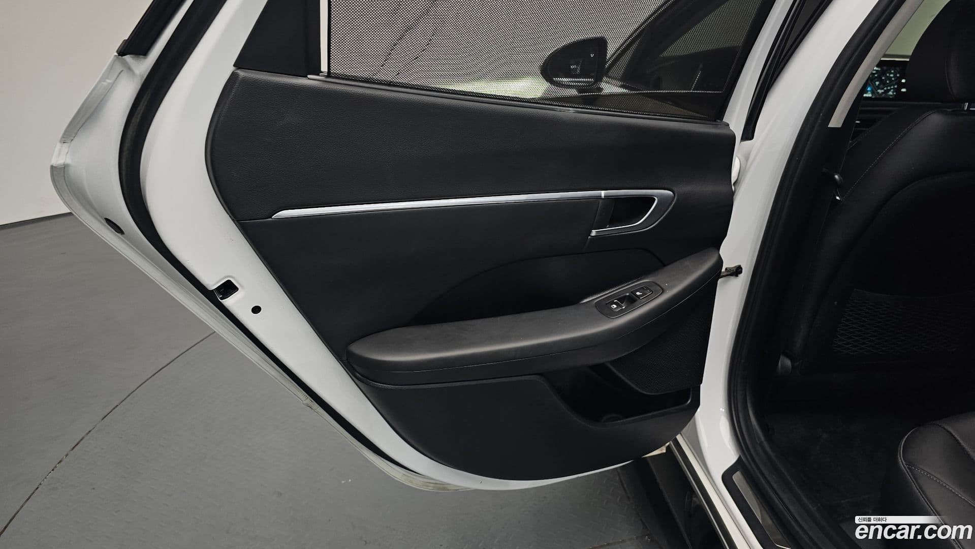 Main__Slider__Photo:Sonata Hyundai 2019.6-24