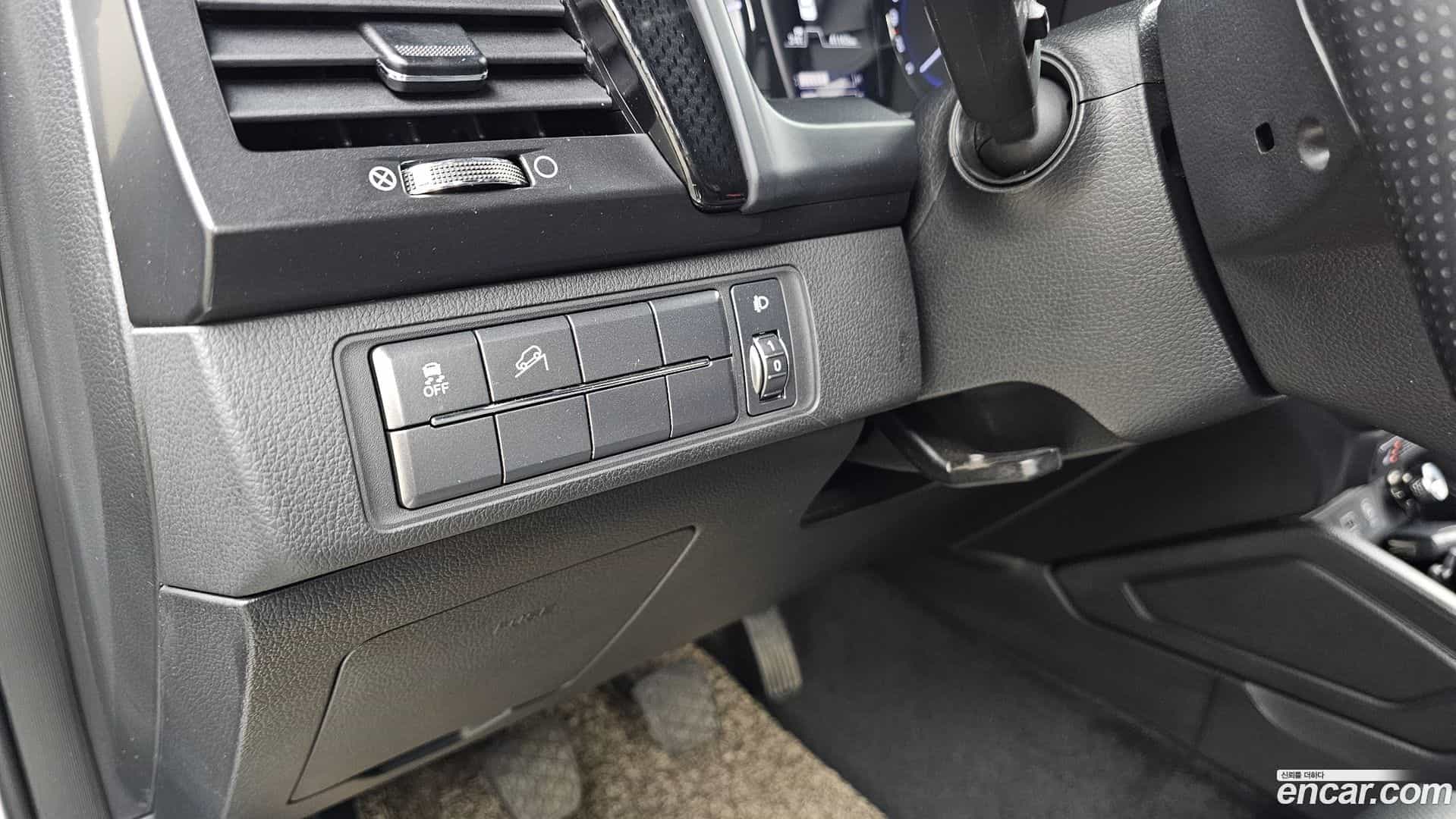 Rexton KG Mobility 2019.9-OPTION-018