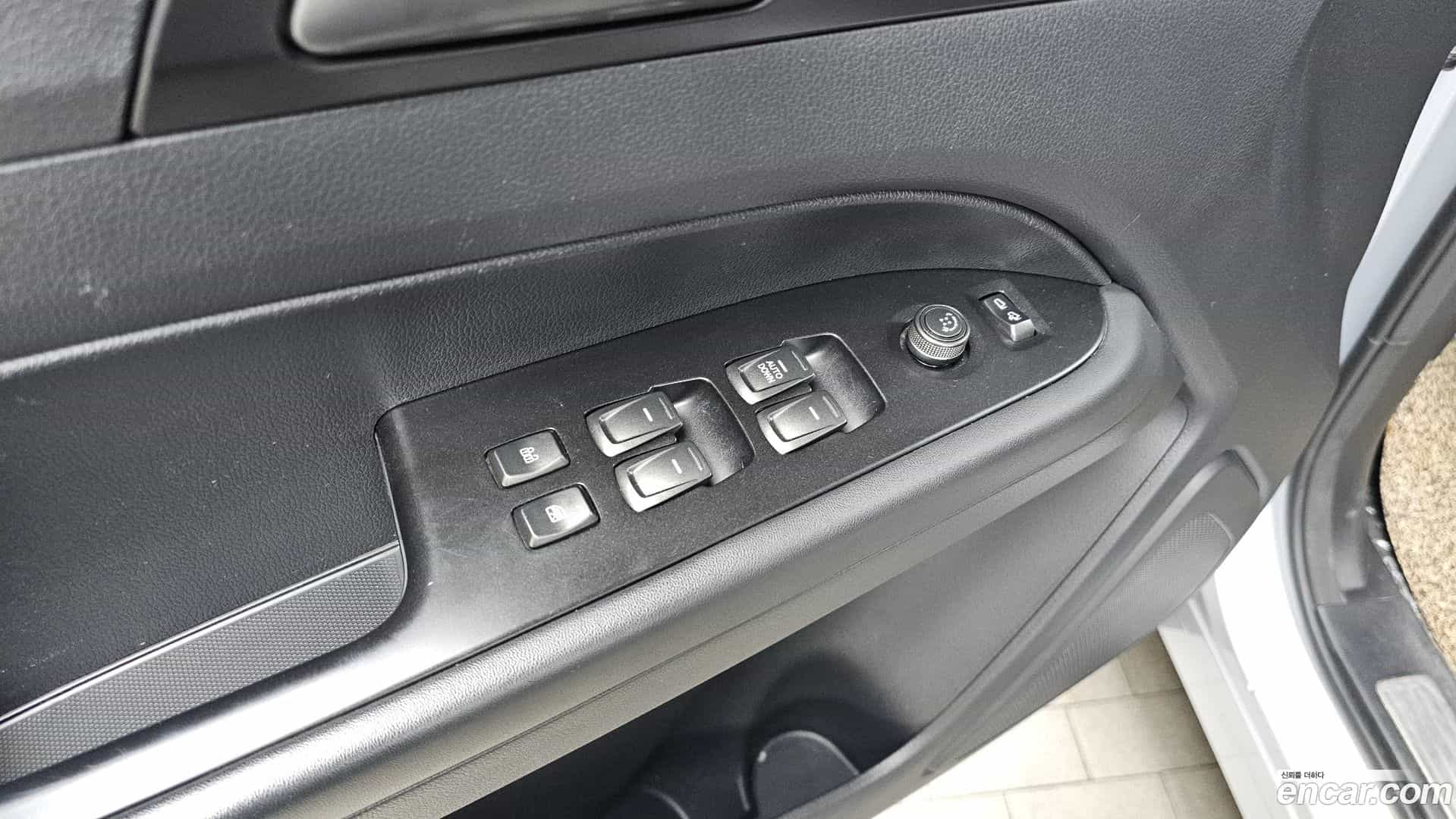 Rexton KG Mobility 2019.9-OPTION-040
