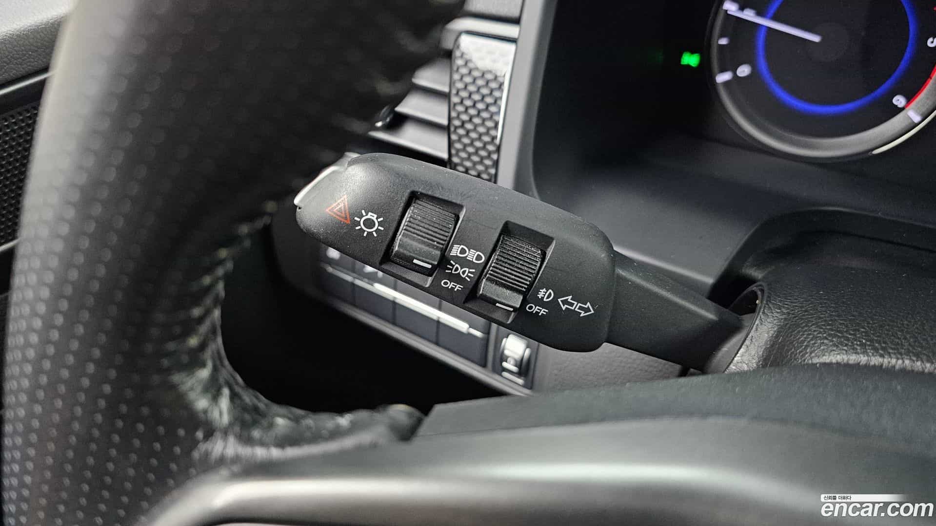 Rexton KG Mobility 2019.9-OPTION-041
