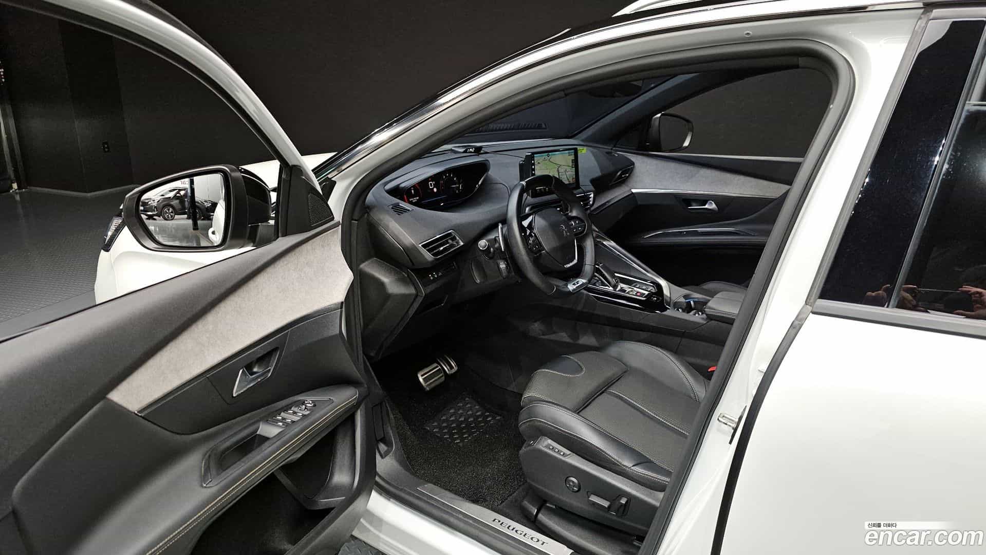 3008 Peugeot 2022.3-INNER-010