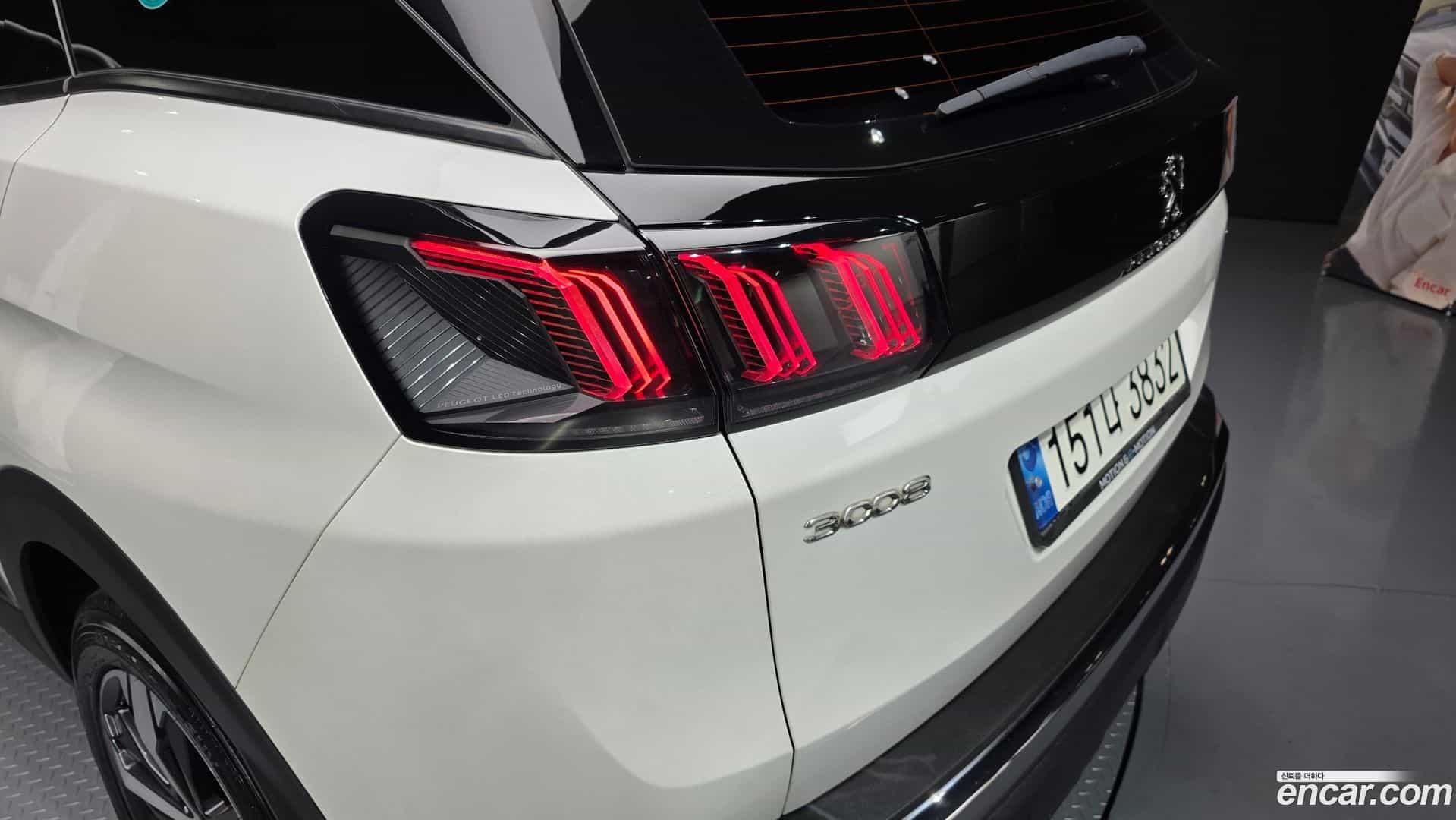 3008 Peugeot 2022.3-OUTER-033