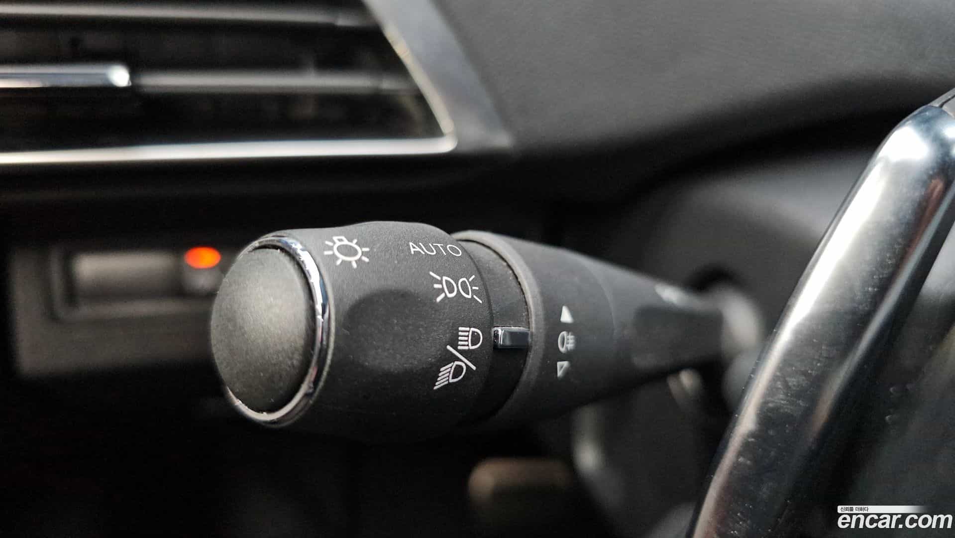 3008 Peugeot 2022.3-OPTION-040