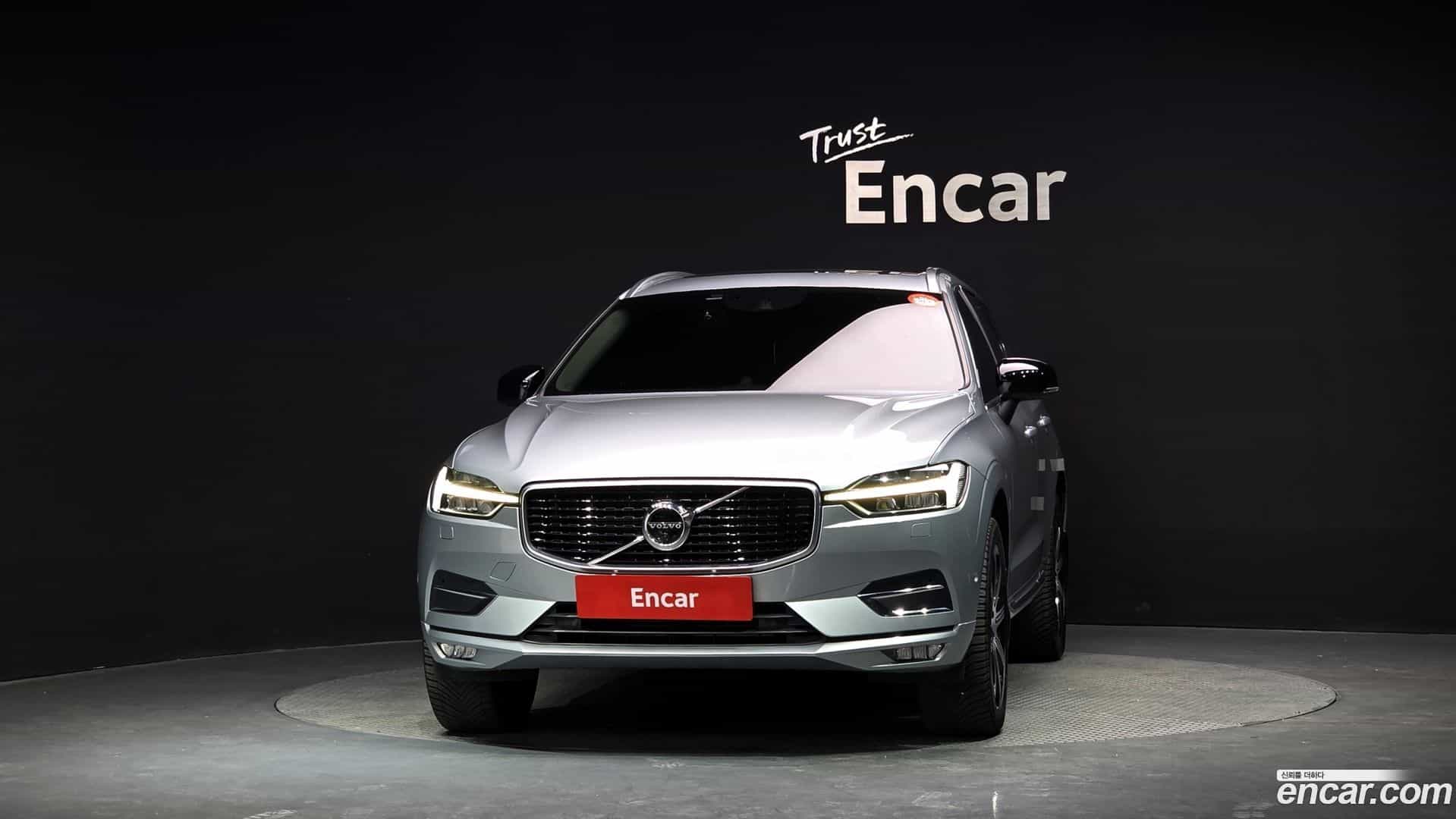XC60 Volvo 2019.4-OUTER-003
