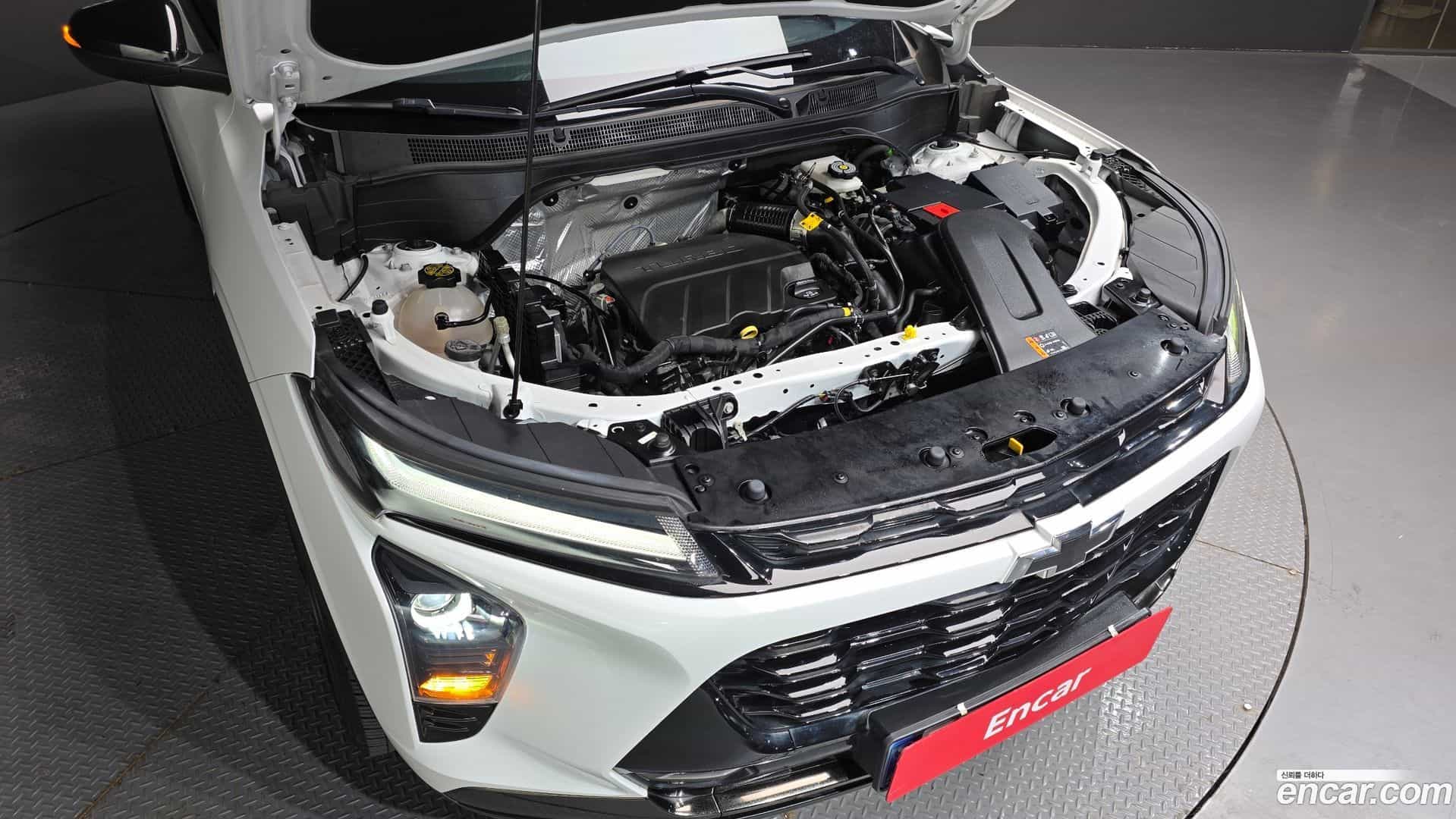 Trax Chevrolet 2023.3-OUTER-006