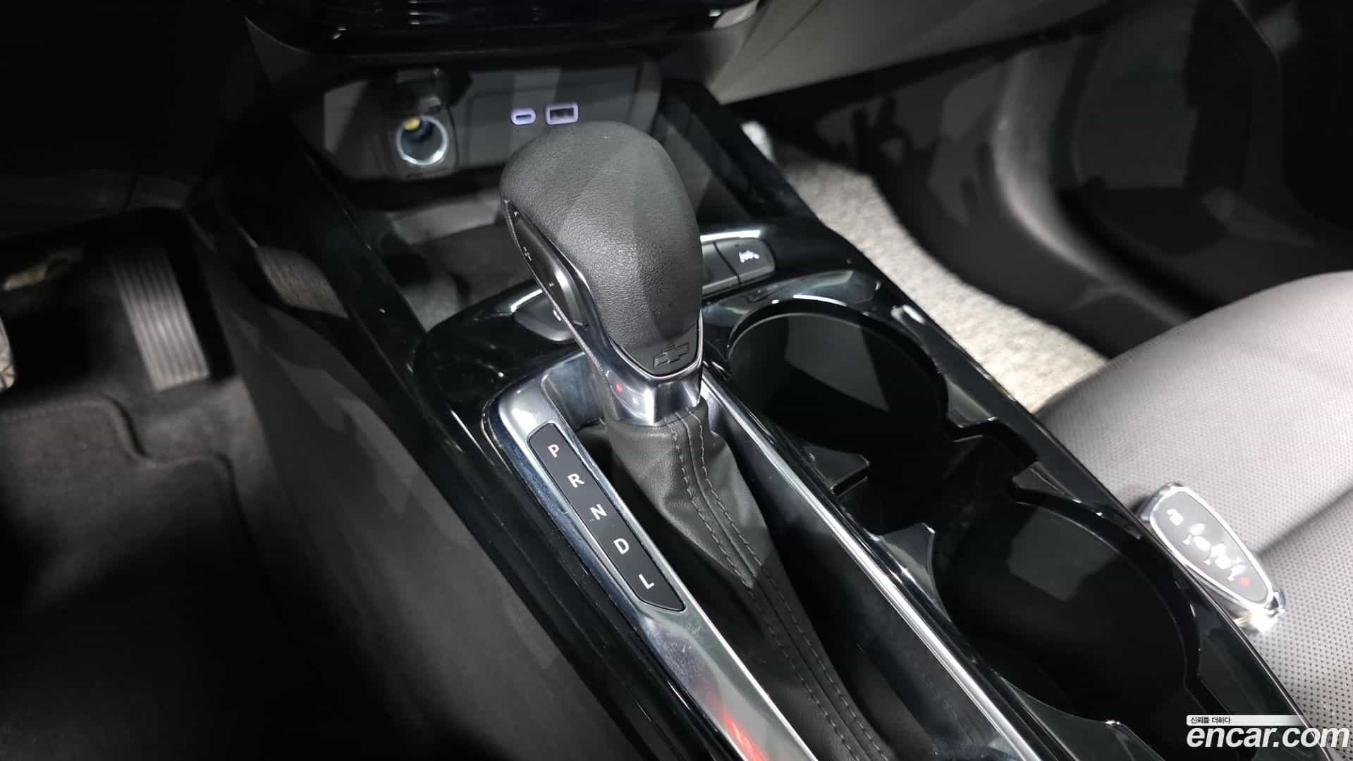 Trax Chevrolet 2023.3-INNER-009