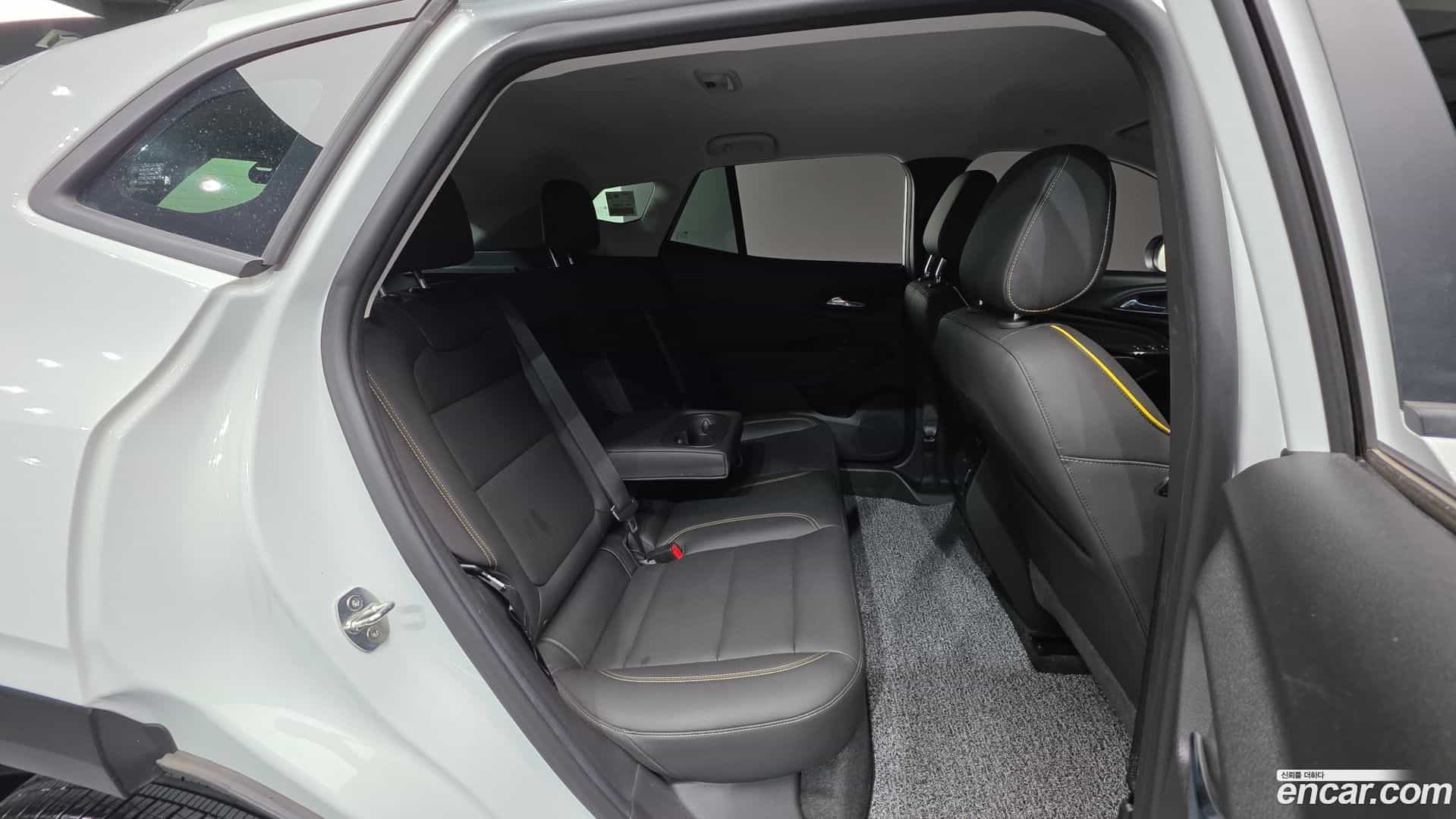 Trax Chevrolet 2023.3-OPTION-023