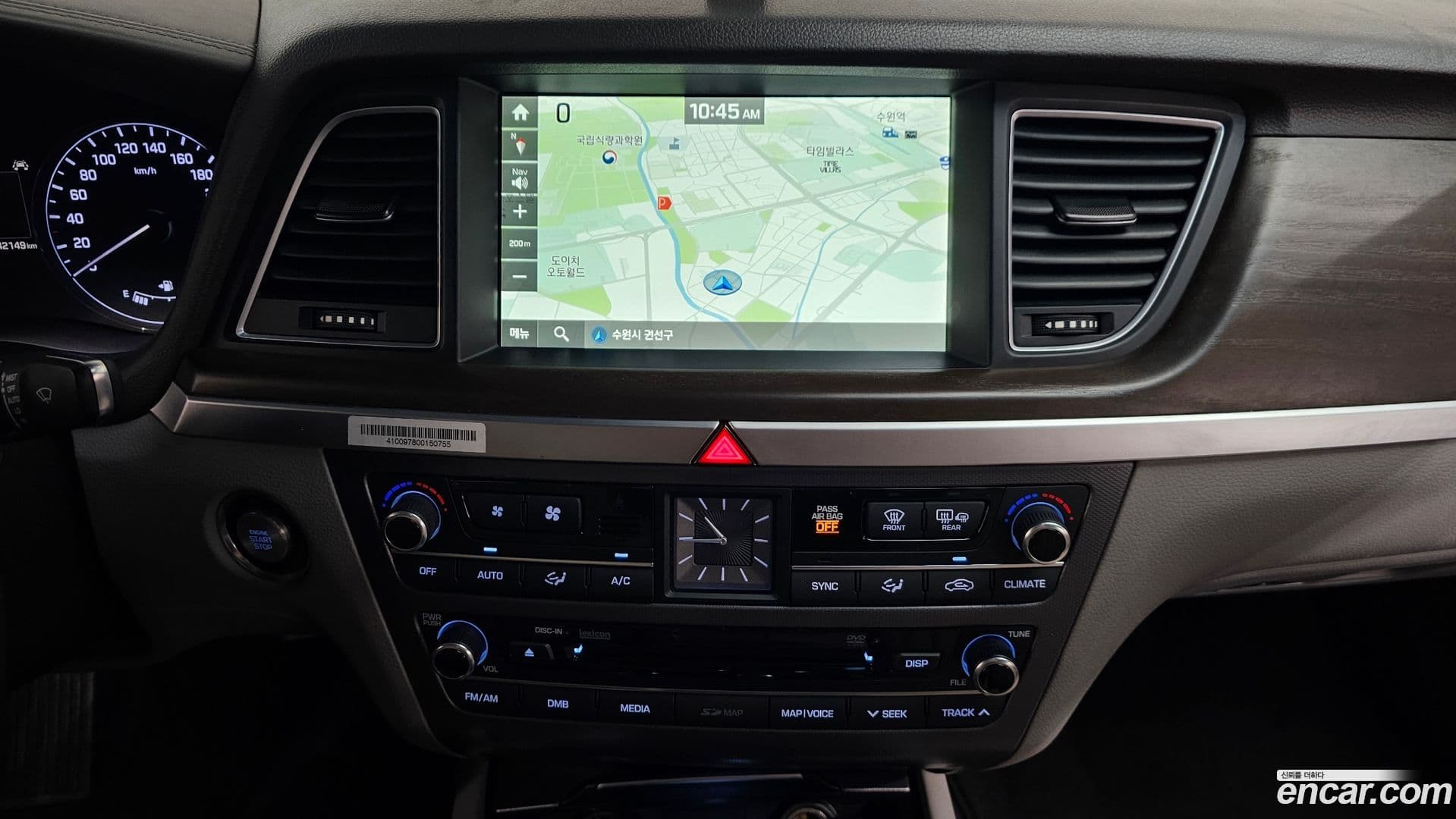 Main__Slider__Photo:Genesis Hyundai 2015.8-11