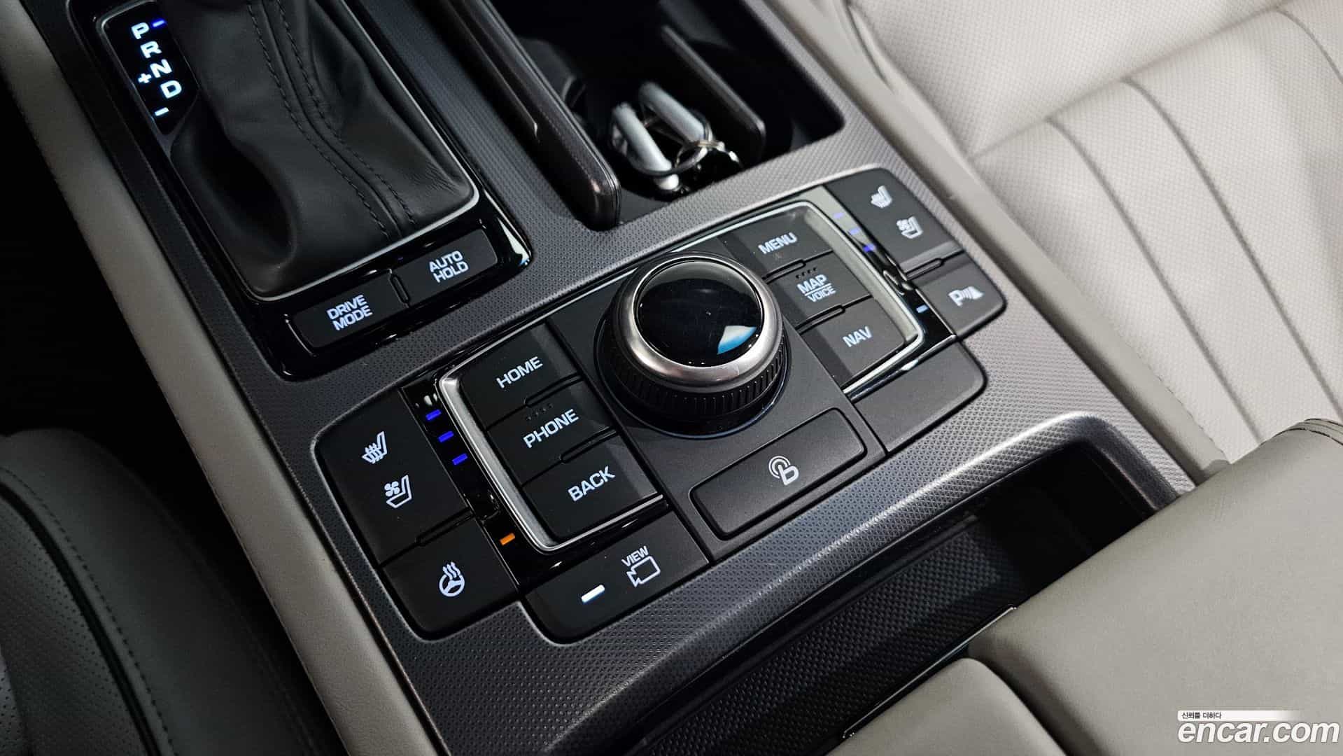 Genesis Hyundai 2015.8-OPTION-024