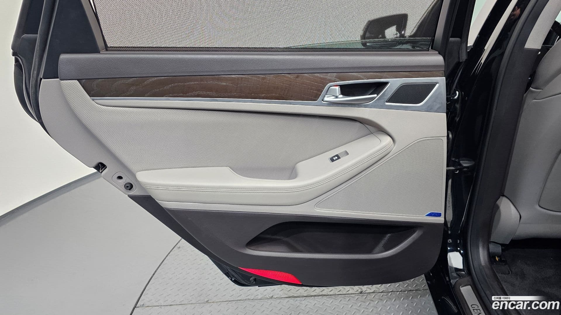 Main__Slider__Photo:Genesis Hyundai 2015.8-24