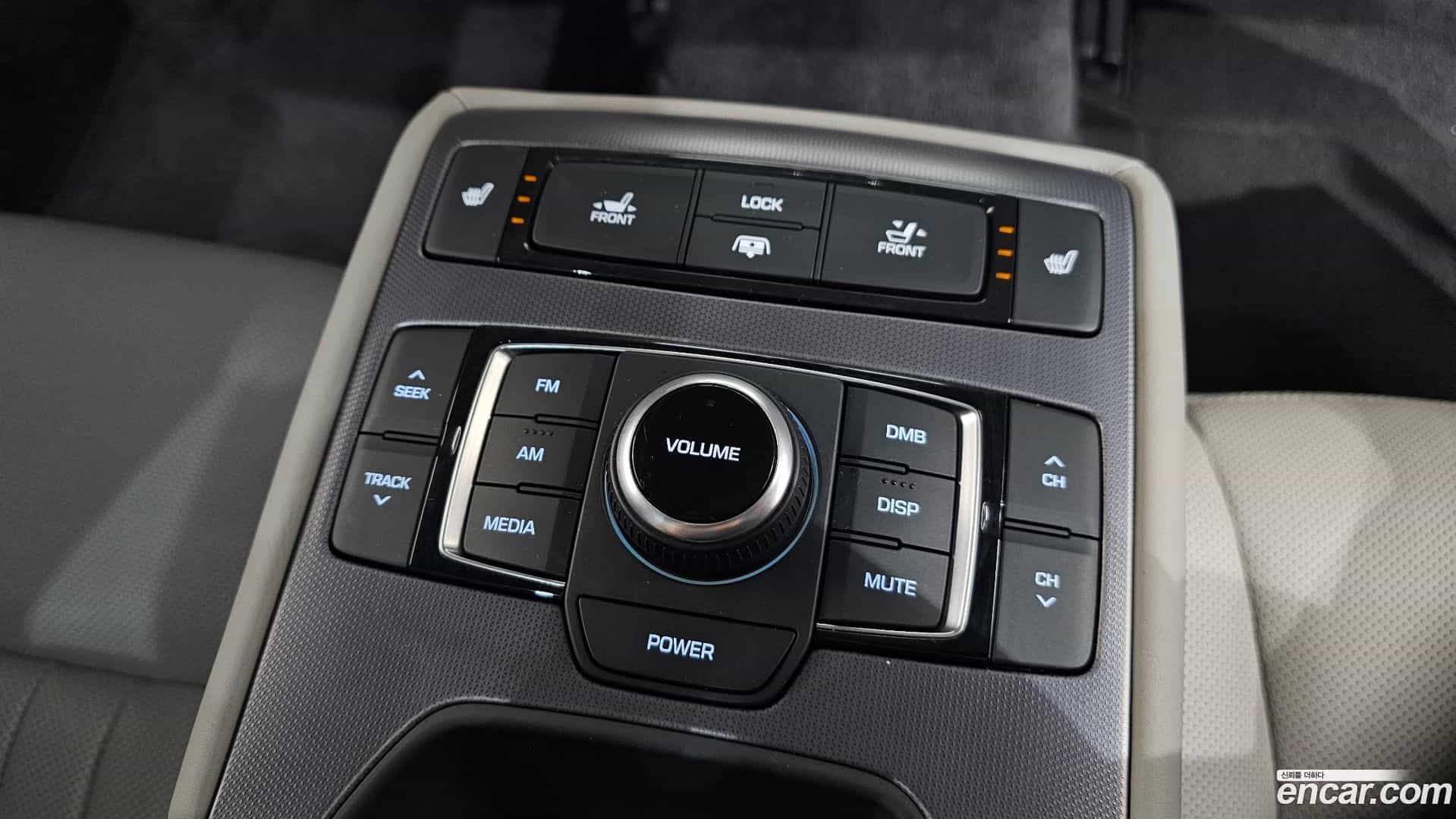 Genesis Hyundai 2015.8-OPTION-052