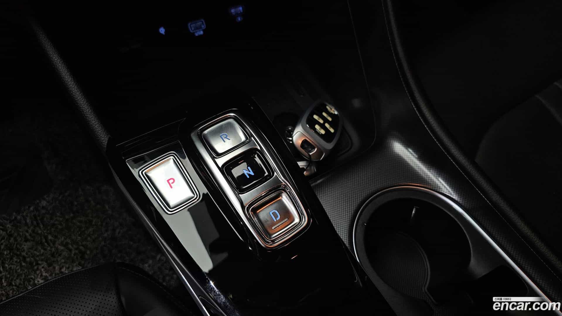 Sonata Hyundai 2020.0-INNER-009