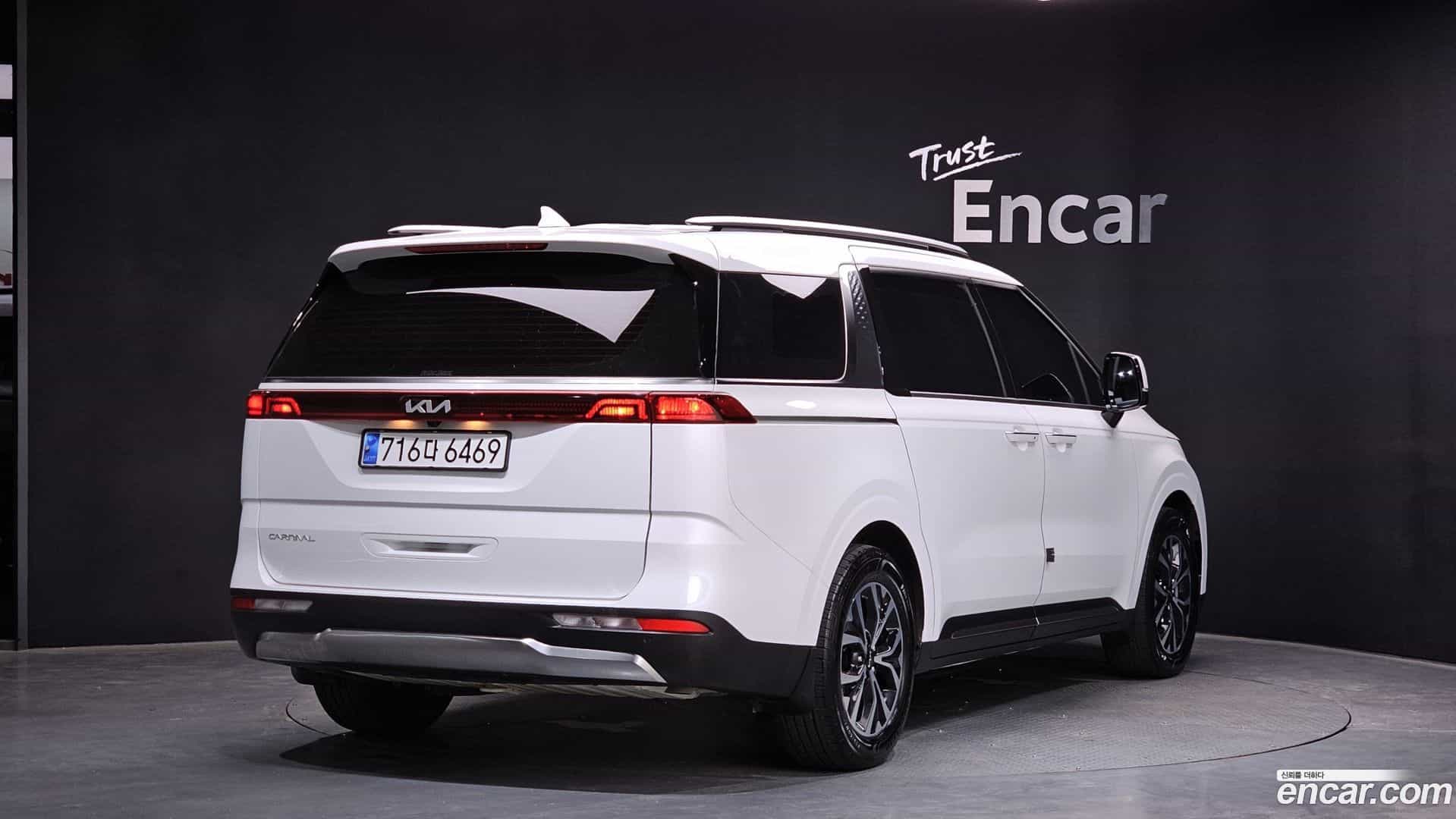 Canival Kia 2023.10-OUTER-002