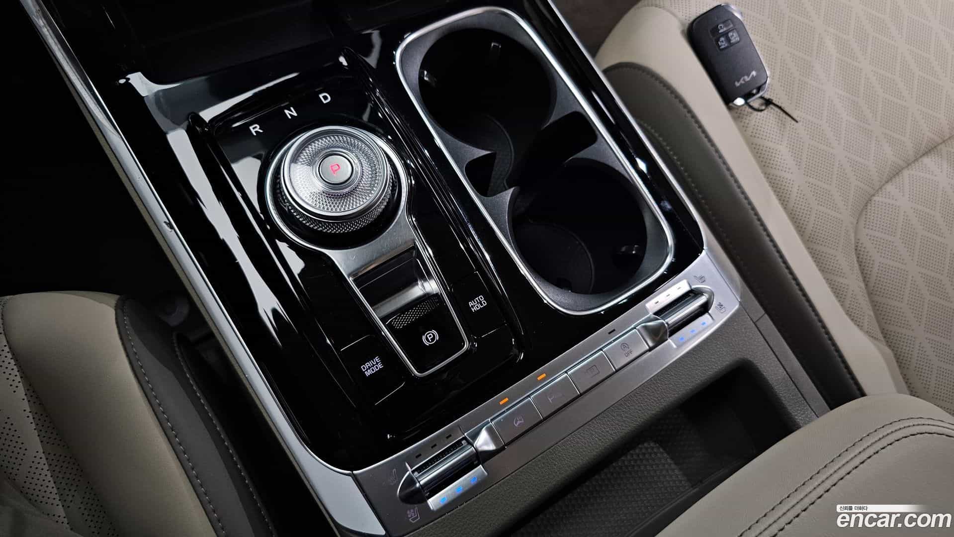 Canival Kia 2023.10-INNER-009